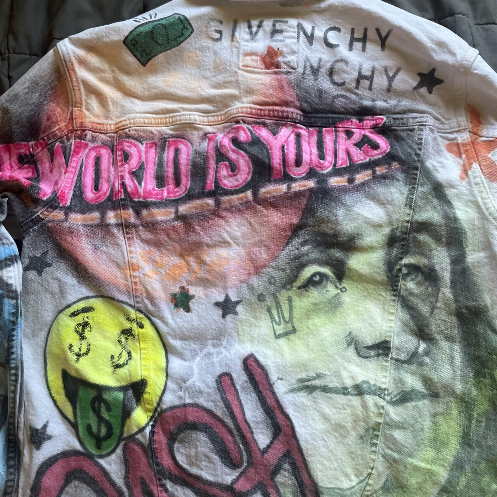 Zara Graffiti Print Denium Jacket “$ The World Is Yours” L