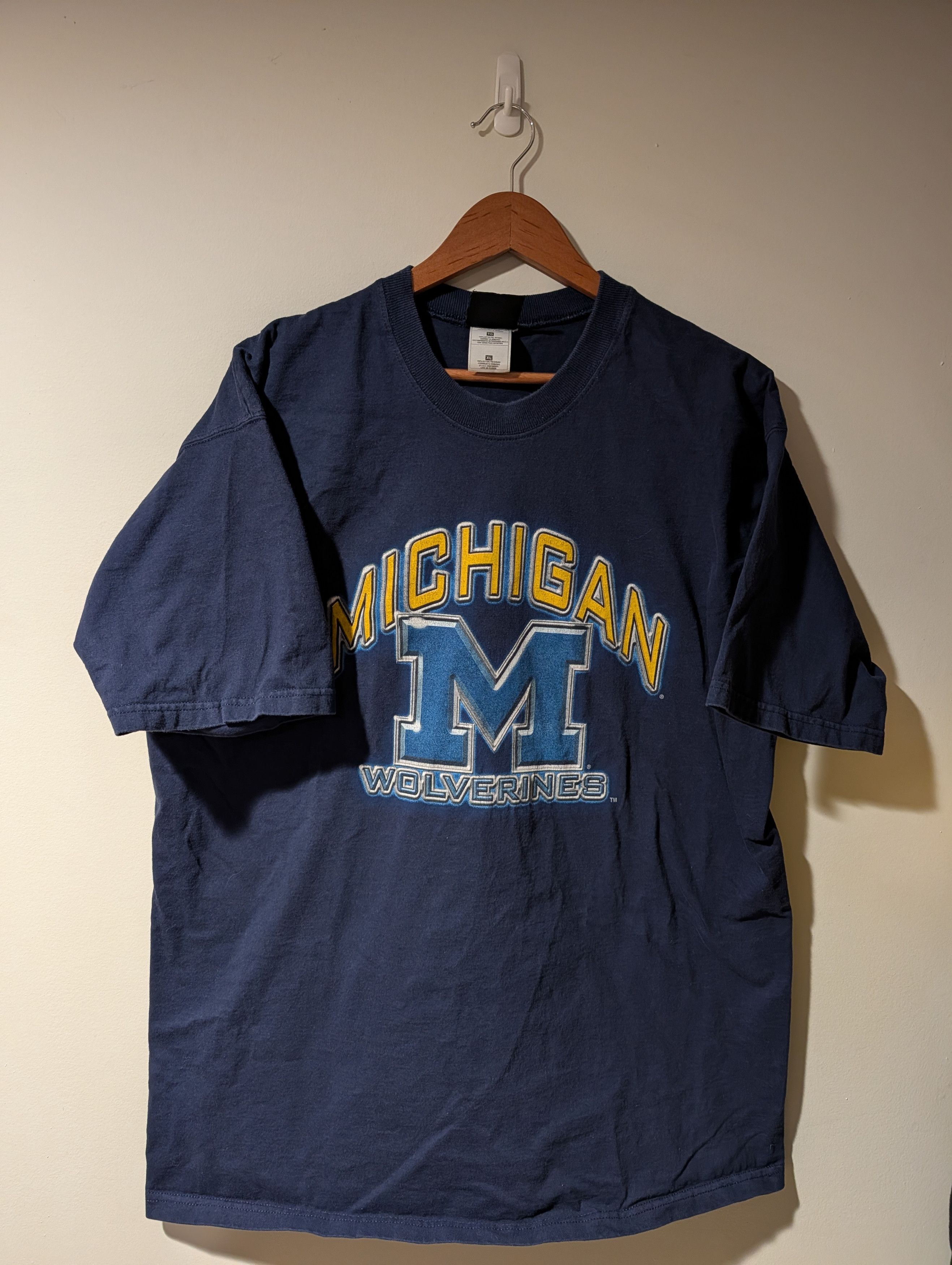 Pro Player Michigan Wolverines Vintage Pro Player NCAA College T-Shirt Size US XL / EU 56 / 4 - 1 Thumbnail