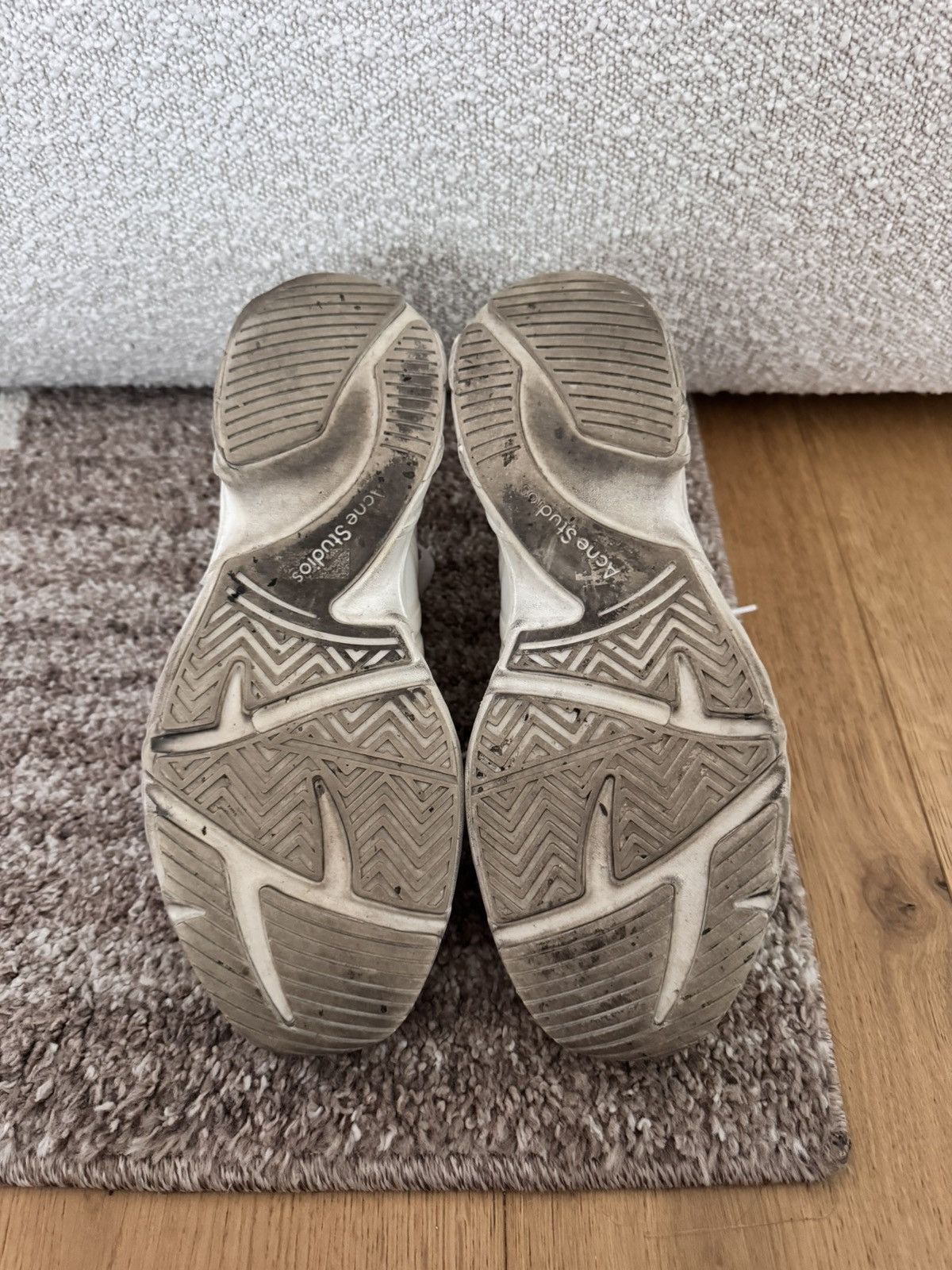 Acne Studios Acne Studious Low Top Sneaker Size US 9 / EU 42 - 6 Thumbnail