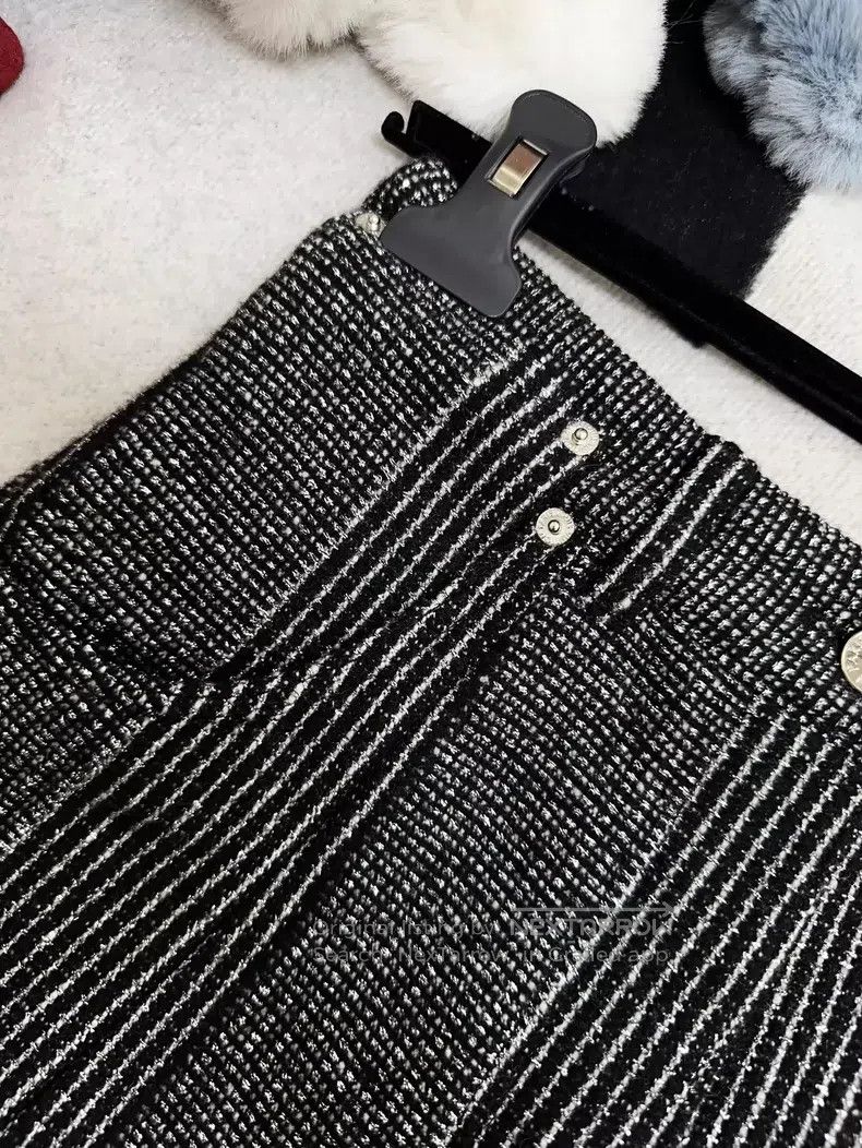 Louis Vuitton Louis Vuitton Melange tweed suit shorts Size 33" - 5 Thumbnail