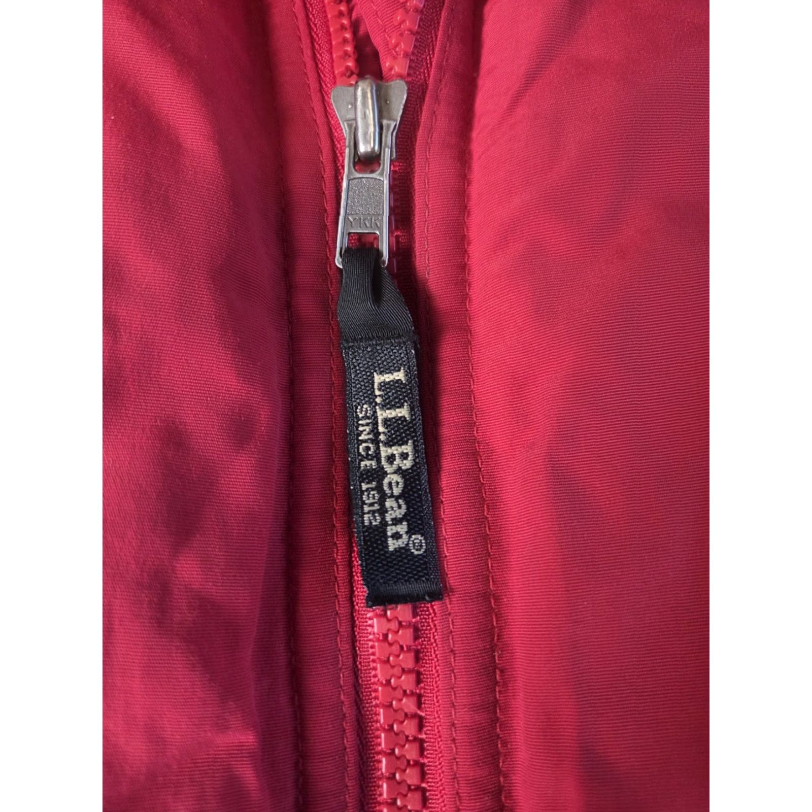 Vintage VINTAGE L.L. Bean Windbreaker Jacket Regular Men Red 90s Zip Lined Nylon Fleece Mid-Length Size US L / EU 52-54 / 3 - 3 Thumbnail