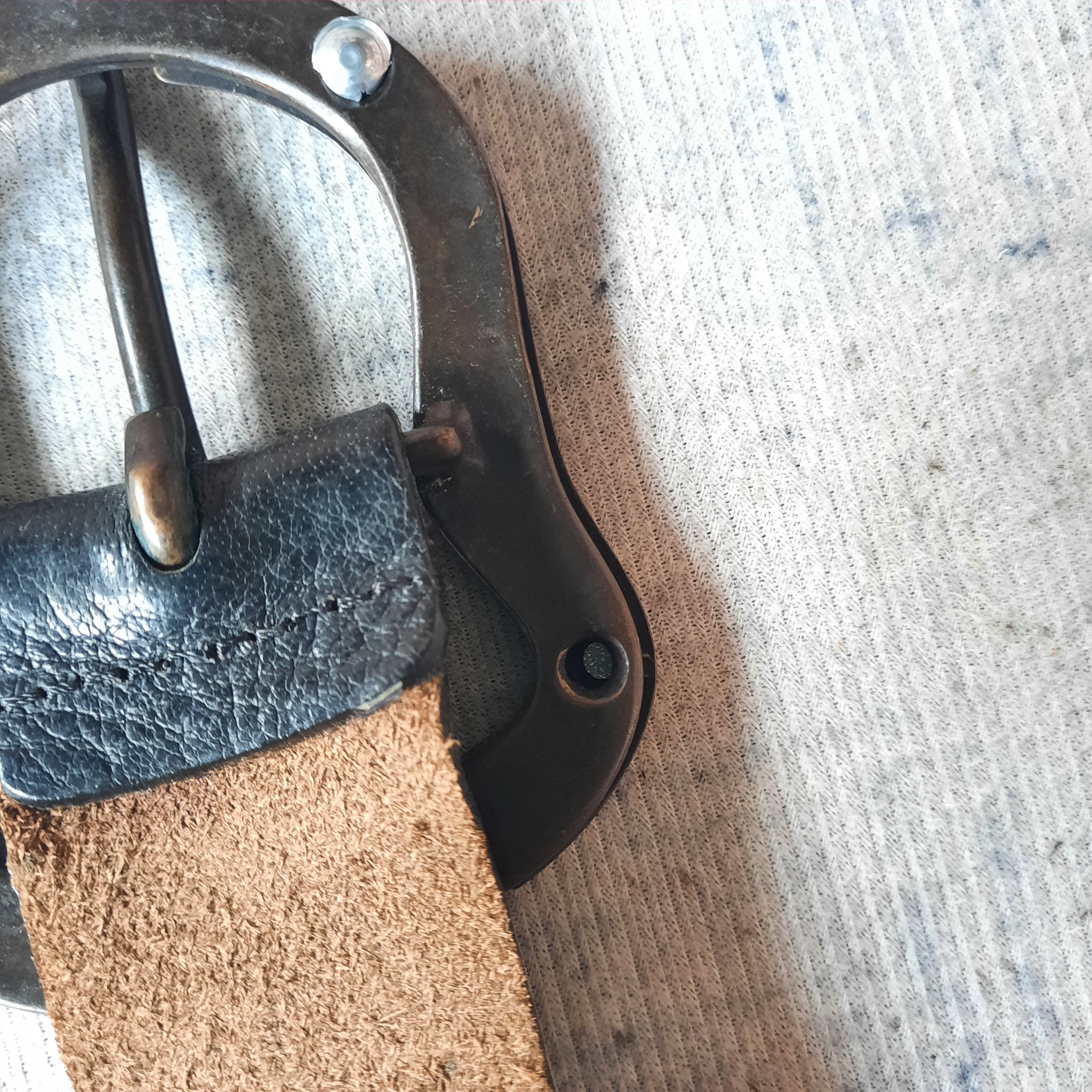 Tornado Mart 🕸️ Garrison stud punk gothic style soft leather belt Size ONE SIZE - 6 Thumbnail