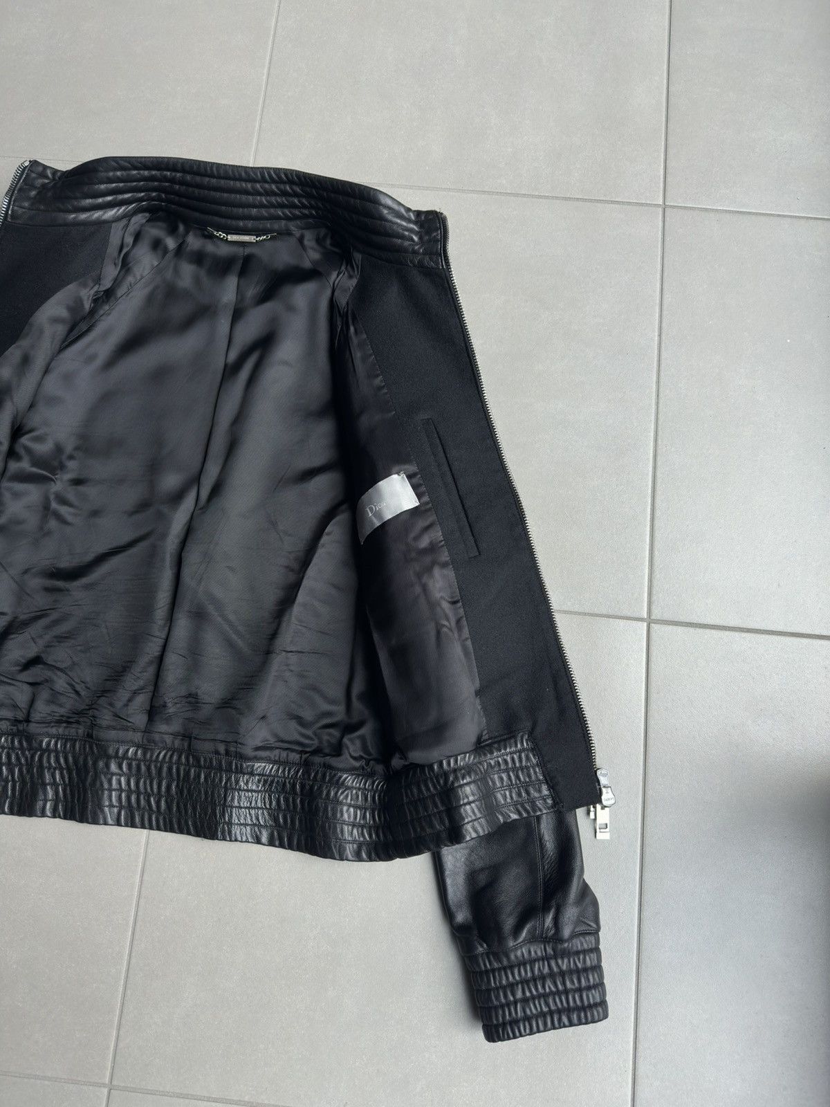 Dior × Hedi Slimane Dior Homme AW04 “VOTC” leather bomber jacket Size US M / EU 48-50 / 2 - 11 Thumbnail