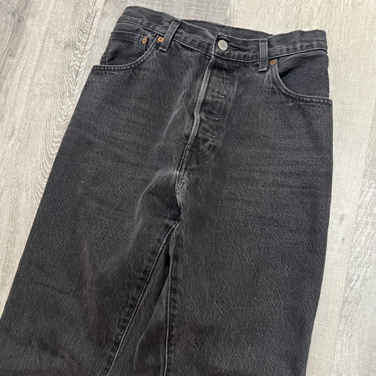 Levi's Vintage Clothing Levis 501 Black Selvedge LVC Straight Rocker Grunge Jeans Size 27" / US 4 / IT 40 - 3 Thumbnail