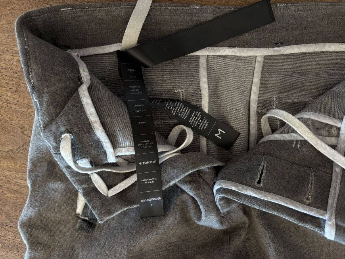 BNWT P11 F1603K Light grey Taped Oxidized