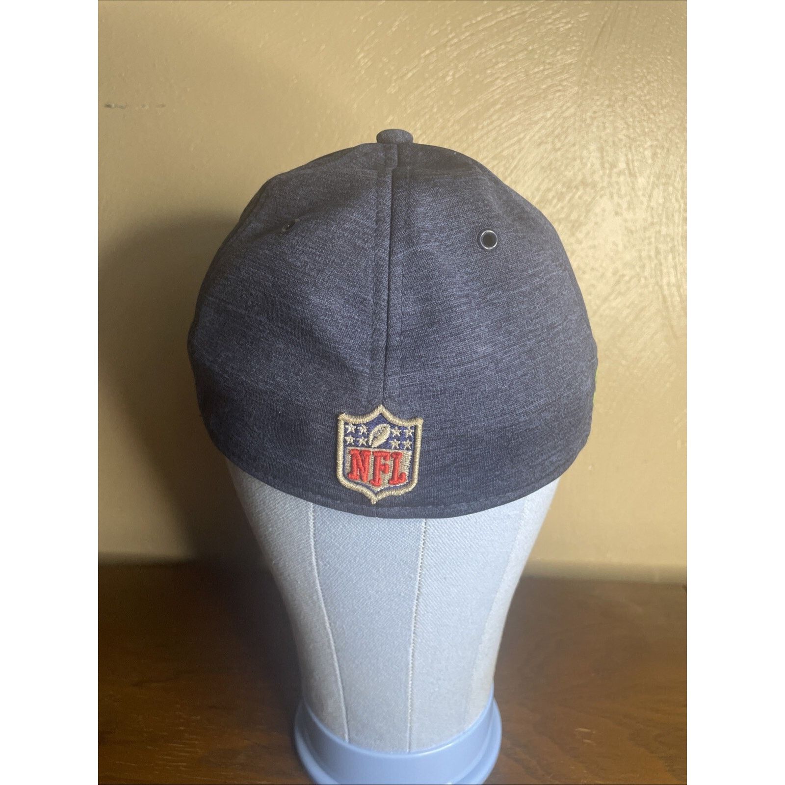 New Era Seattle Seahawks New Era 39thirty Flex Fitted Hat Cap M-L Size US L / EU 52-54 / 3 - 4 Thumbnail