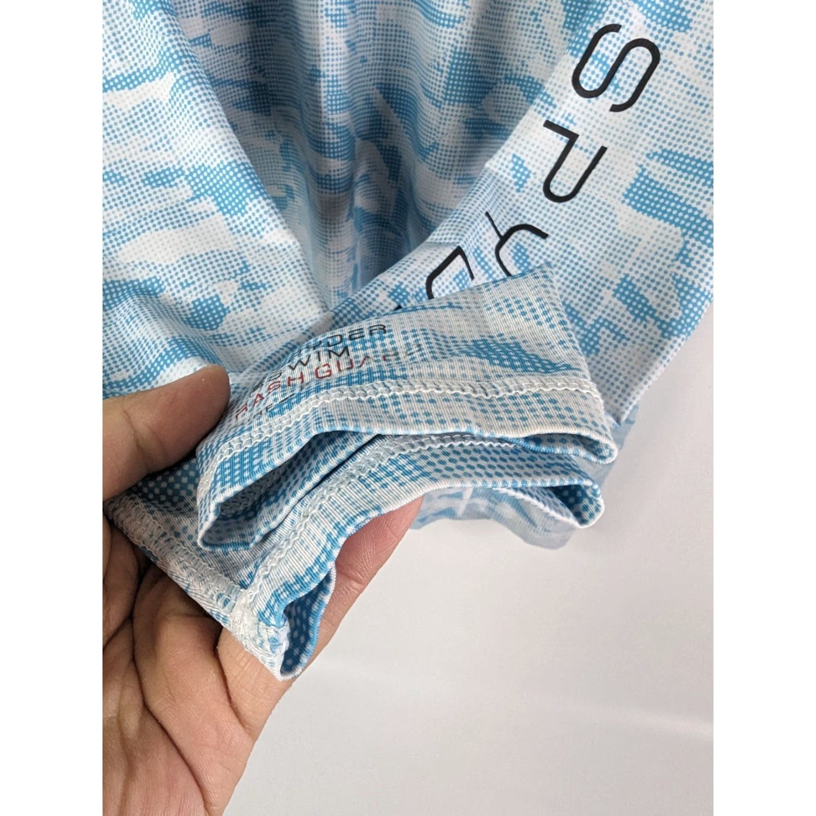 Spyder Spyder Rash Guard Shirt Mens Small Blue Camo Swim Surf 30+ UPF UV Protection All Seasons Breathable Moisture Wicking Lightweight Easy Care Size US S / EU 44-46 / 1 - 3 Thumbnail