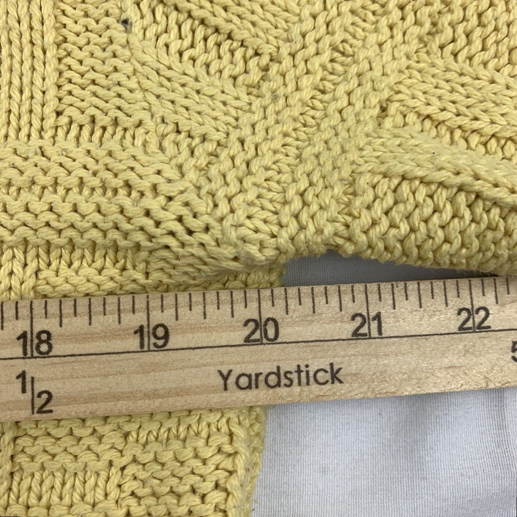 Vintage VINTAGE John Weitz Sweater Men Adult M Yellow Knit Pullover Crew Neck 90s 80s Made in USA Size US M / EU 48-50 / 2 - 7 Thumbnail