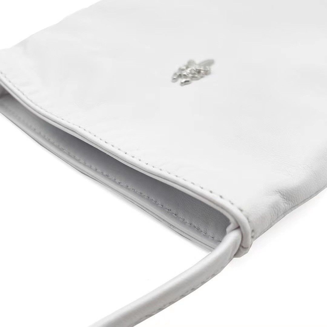 Chrome Hearts Chrome Hears White Dracula Silver Dagger Bag Size ONE SIZE - 3 Thumbnail