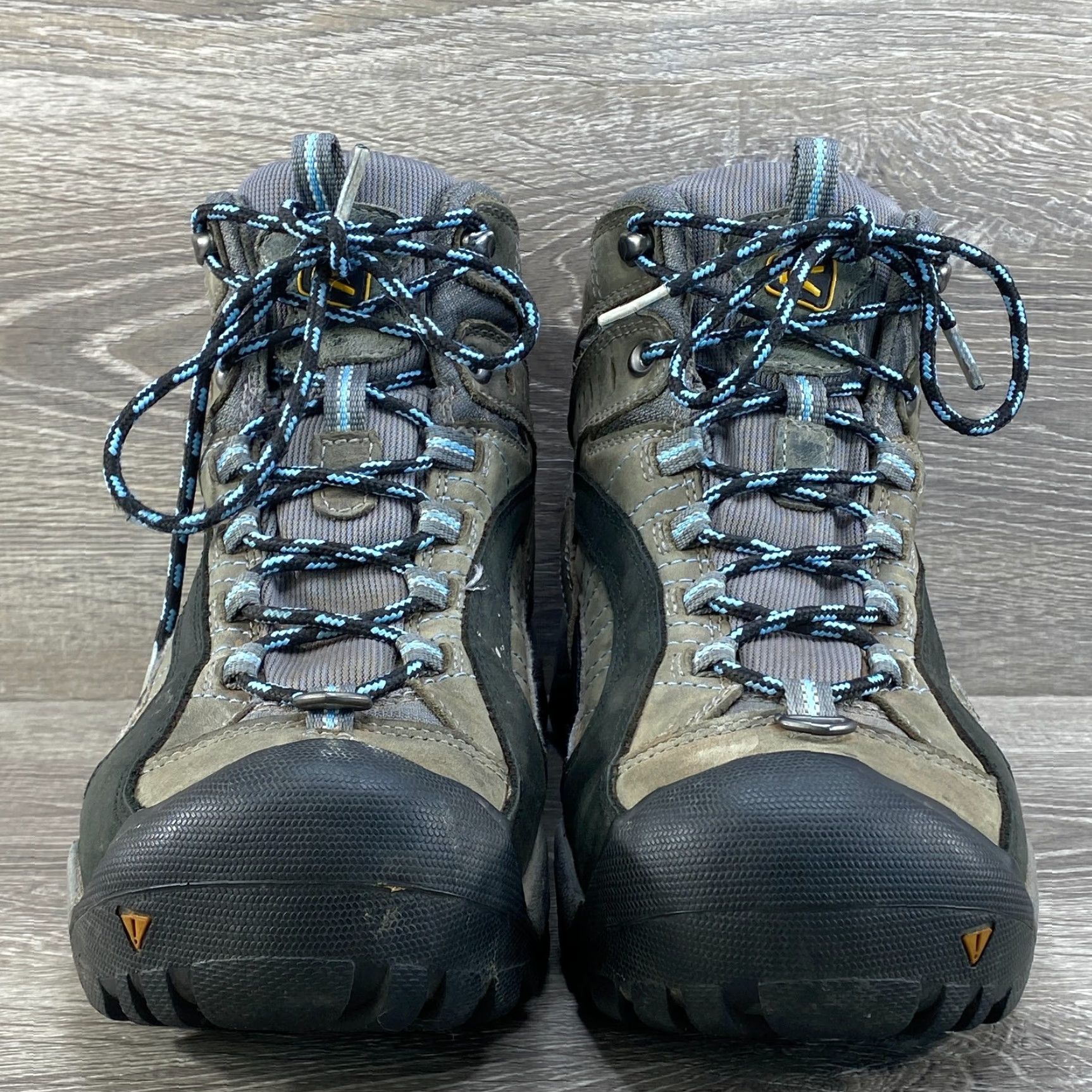 KEEN KEEN Revel Gray Leather Insulated - Dry Warm Womens 11 Hiking Boots - 200 G - Lace Up Mid - Outdoor - Waterproof - Womens - Gray - DK8.5 (UK) Size US 9 / IT 39 - 4 Thumbnail