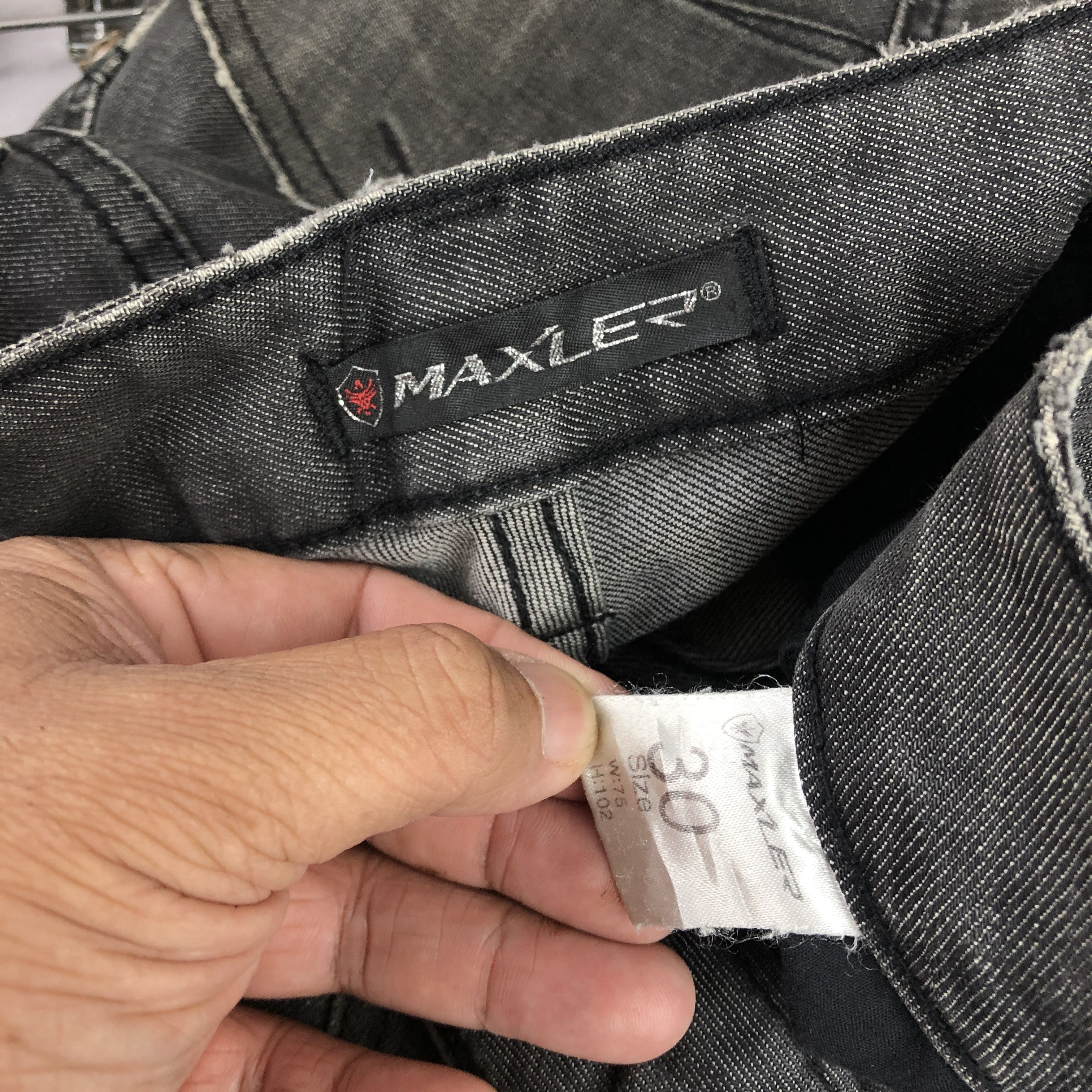 Japanese Brand Vintage Maxler Double Knee Jeans Japanese Faded Ripped Denim Size 28" / US 6 / IT 42 - 9 Thumbnail