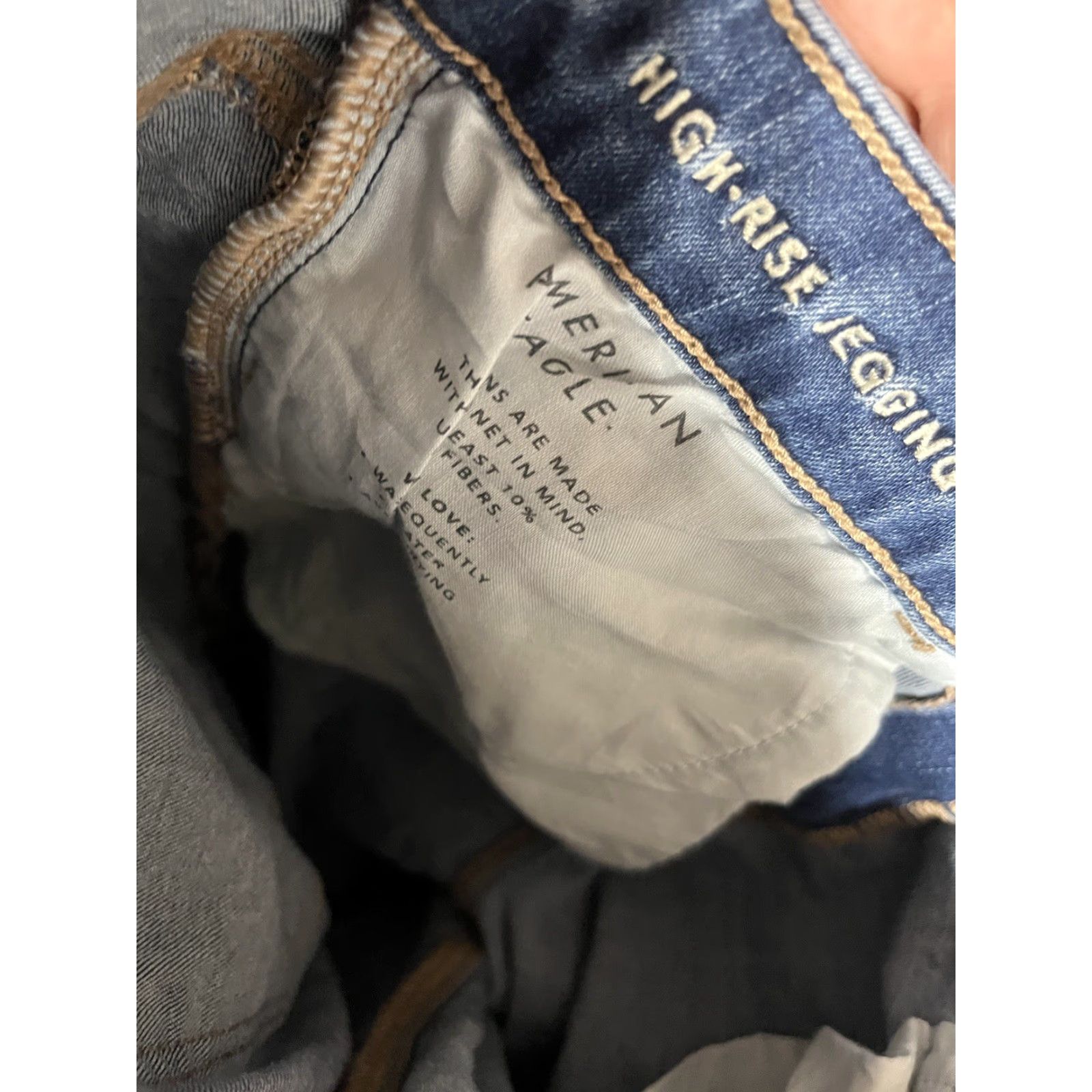 American Eagle Outfitters VINTAGE American Eagle Blue Super Stretch Hi-Rise Jegging Pants 12 Reg MedWash Distresse Females/Women (if applicable) Size 34" / US 12 / IT 48 - 5 Thumbnail