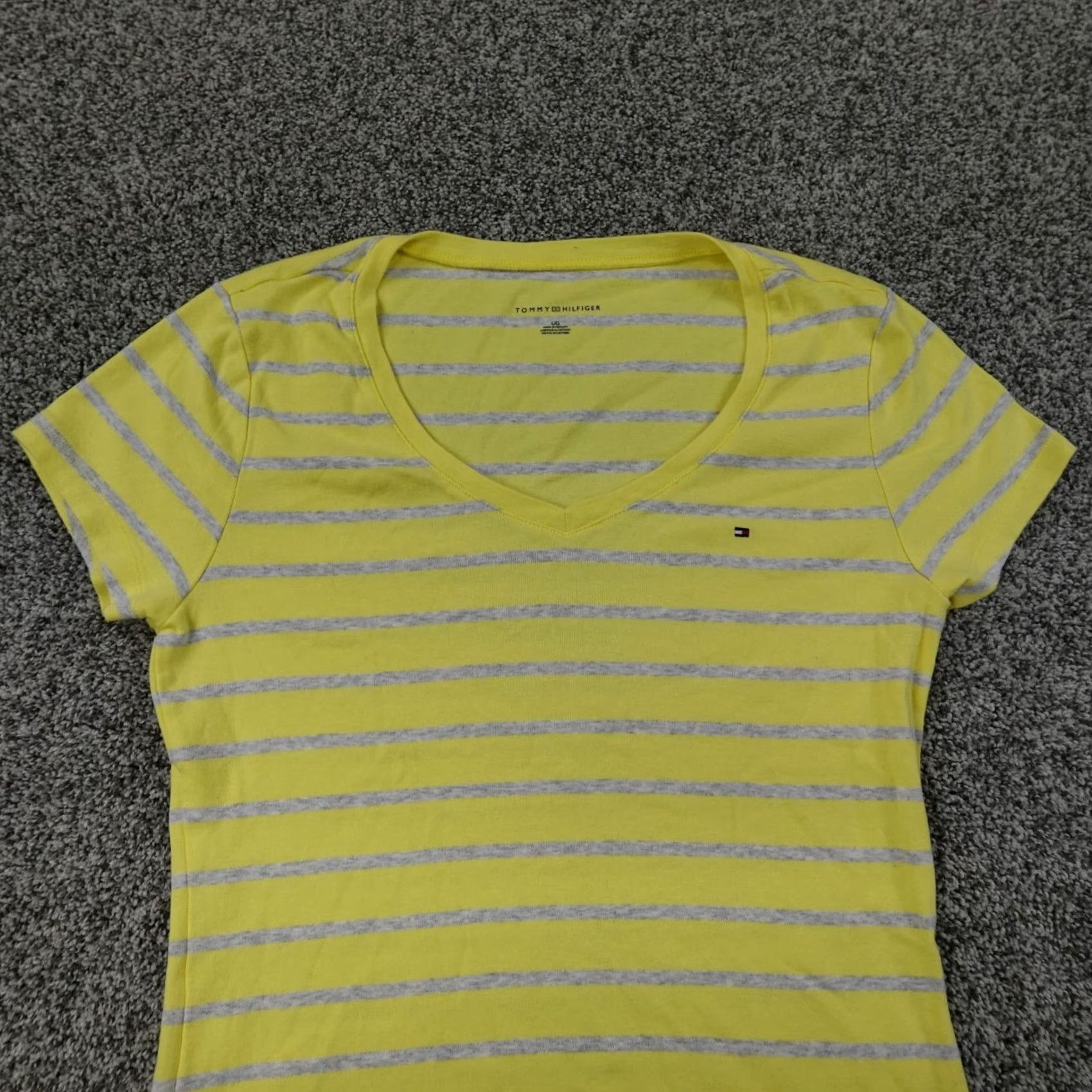 Tommy Hilfiger Tommy Hilfiger Shirt Womens L Yellow Gray Striped Casual Preppy Lightweight Size L / US 10 / IT 46 - 3 Thumbnail