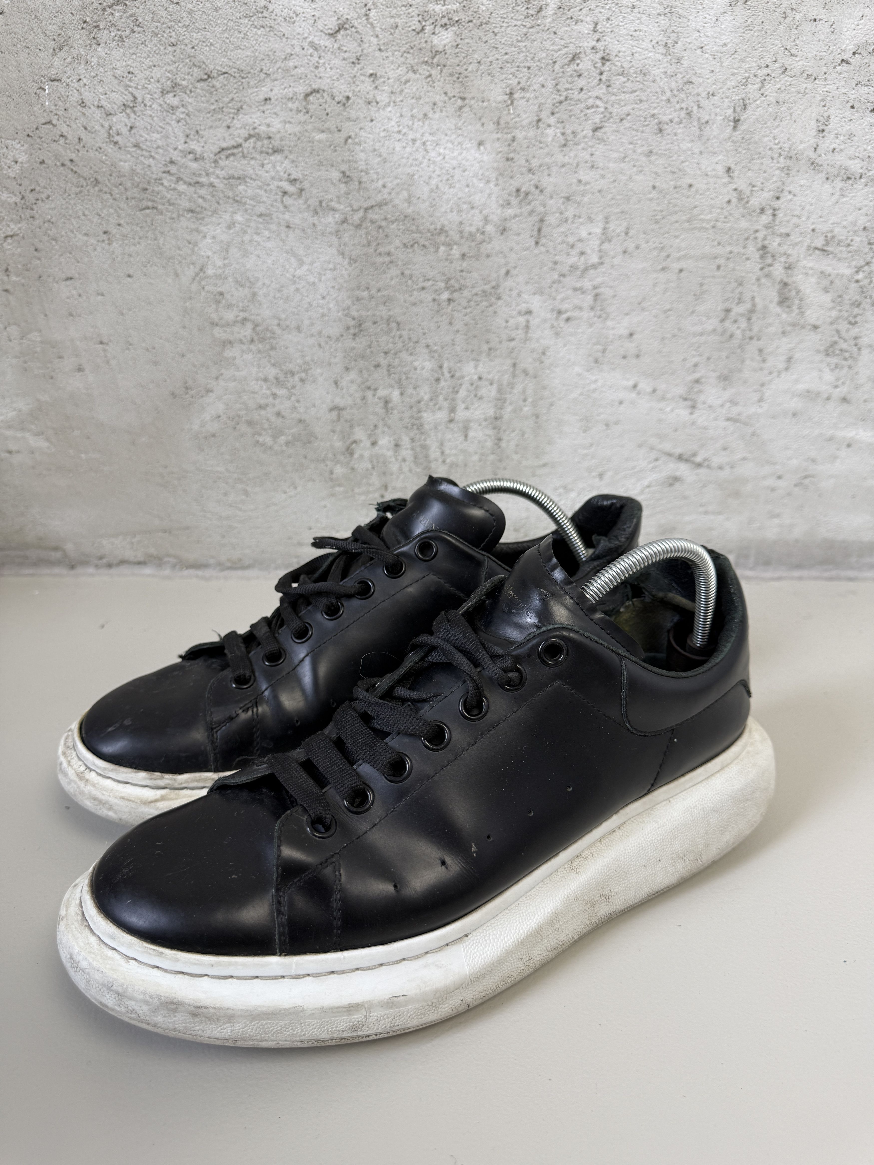 Alexander McQueen Alexander McQueen leather low trainers shoes sneakers Size US 13 / EU 46 - 1 Thumbnail