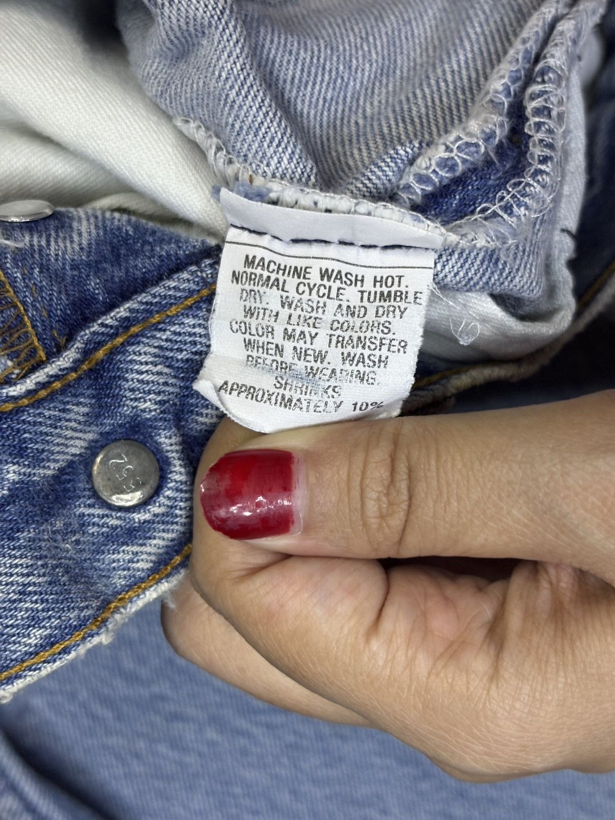 Levi's Vintage 80s Levis 501xx Blue Wash Distressed Jeans Size US 31 - 11 Thumbnail