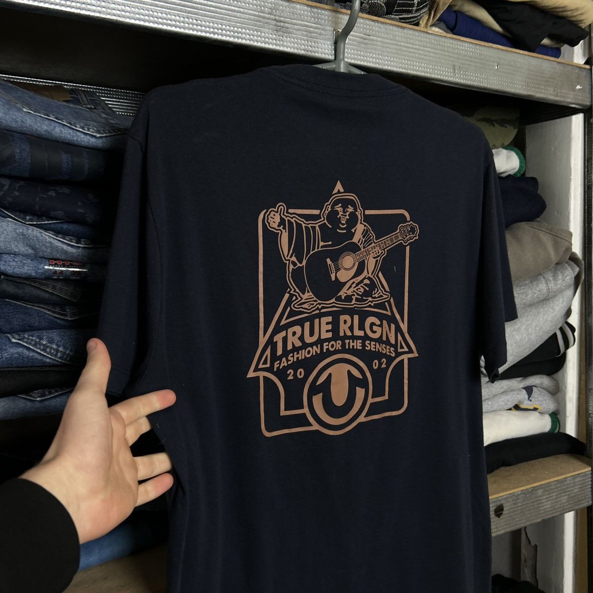 True Religion Mens True Religion big logo y2k streetwear japan tee Size US M / EU 48-50 / 2 - 7 Thumbnail