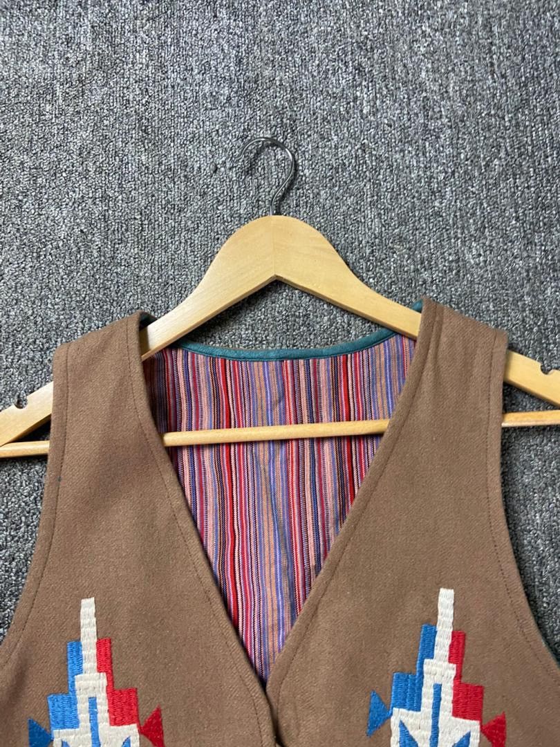 Japanese Brand Pou Dou Dou Brand Embroidery Vest (205) Size US XXS / EU 40 - 9 Thumbnail