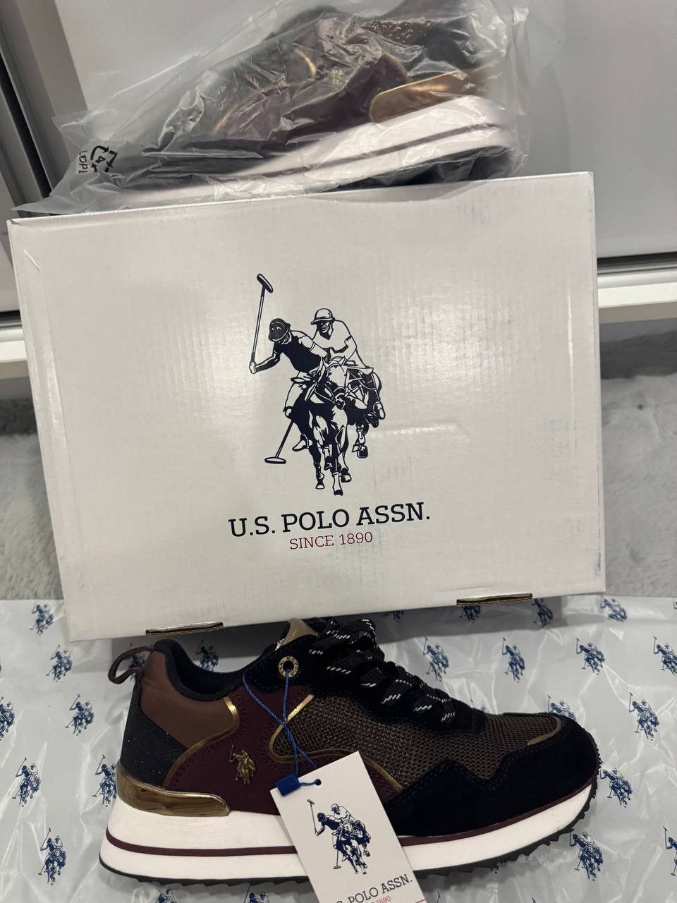 U.S. Polo Assn. Polo sneakers new with tags in box size 37 US 6.5 Size US 6.5 / IT 36.5 - 4 Thumbnail