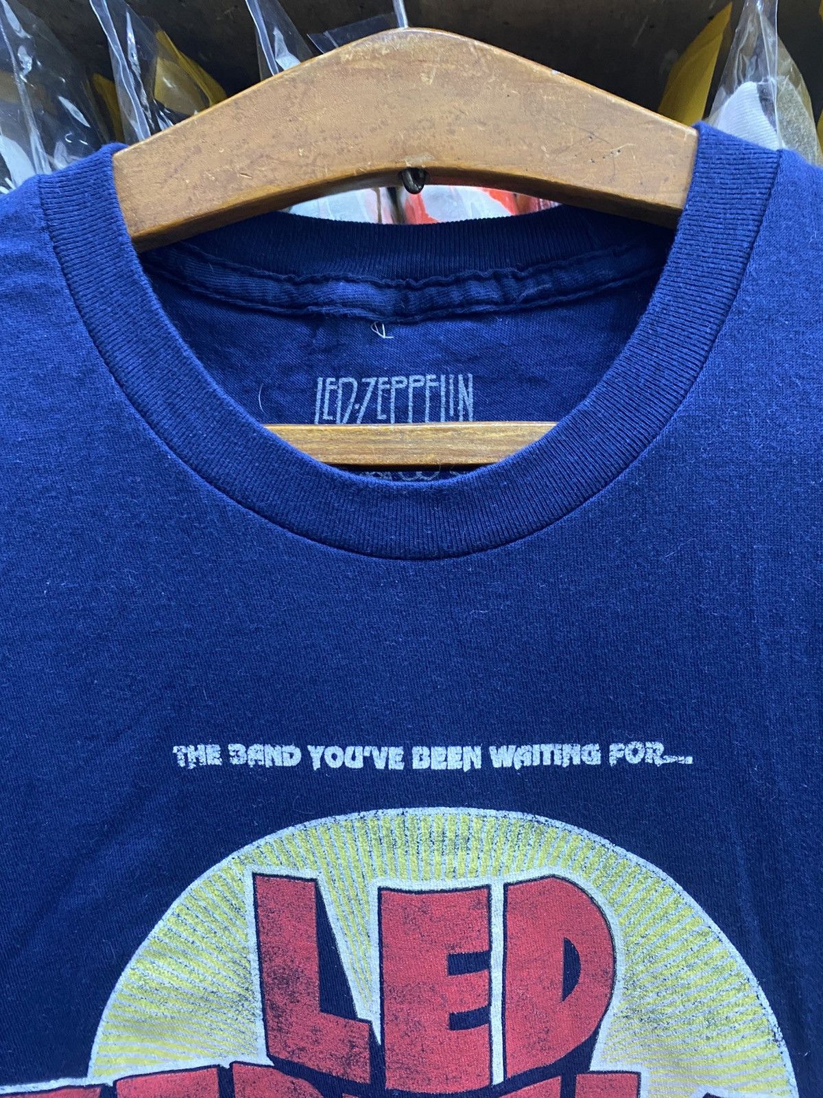 Band Tees LED ZEPPELIN TSHIRT Size US L / EU 52-54 / 3 - 5 Thumbnail