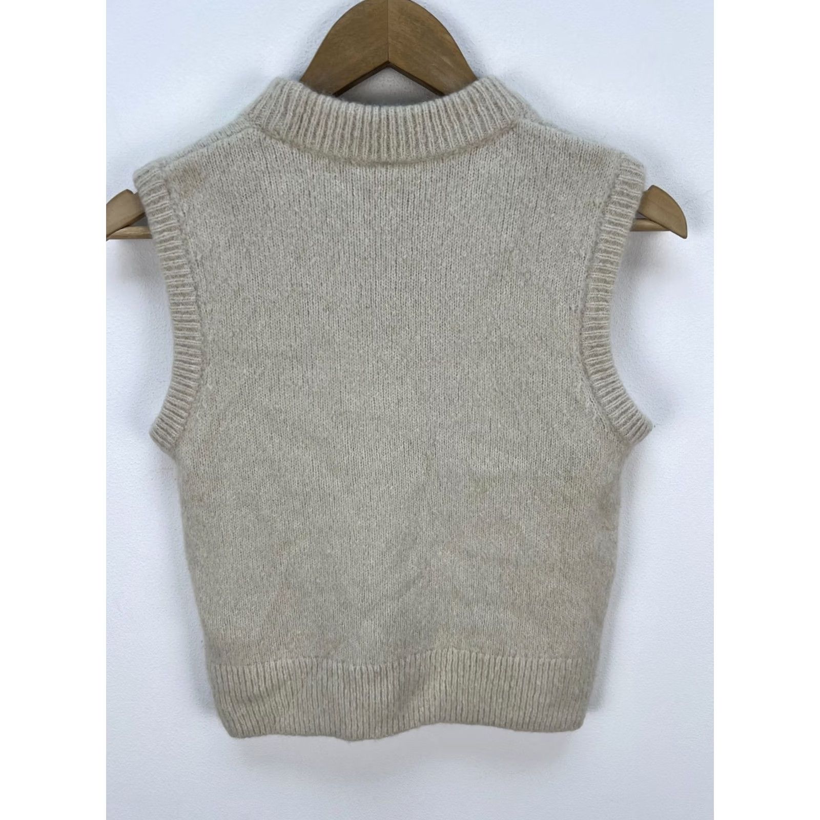 Arket Arket Vest Womens XS Alpaca Yak Wool Sleeveless Crew Neck 90s Ivory Size XS / US 0-2 / IT 36-38 - 6 Thumbnail