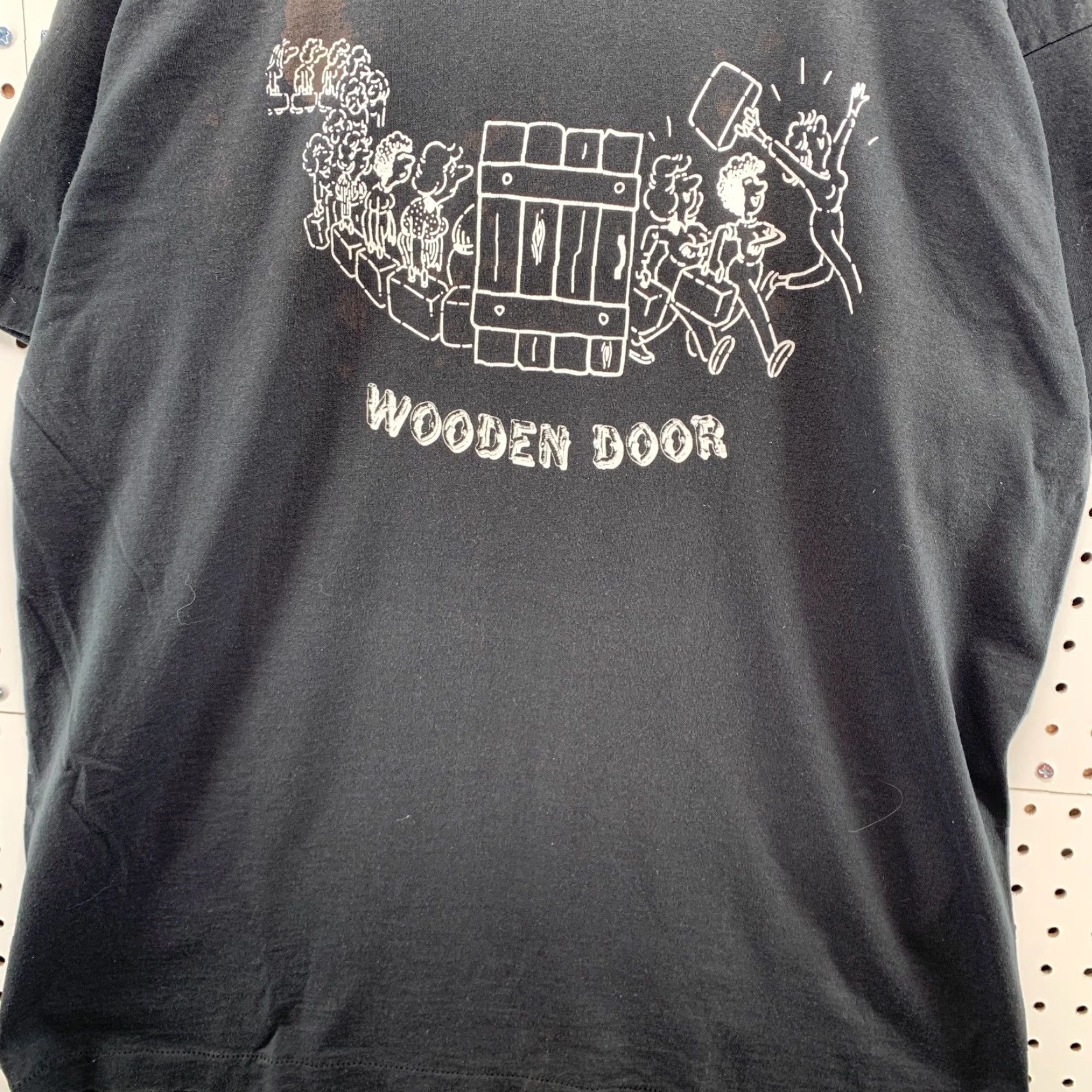 Fruit Of The Loom VINTAGE 90s Fruit of the Loom Shirt Mens 2XL Black Graphic Print Cotton Short Sleeve Crew Neck USA 90s Funny Hipster Door Wood Size US XXL / EU 58 / 5 - 6 Thumbnail