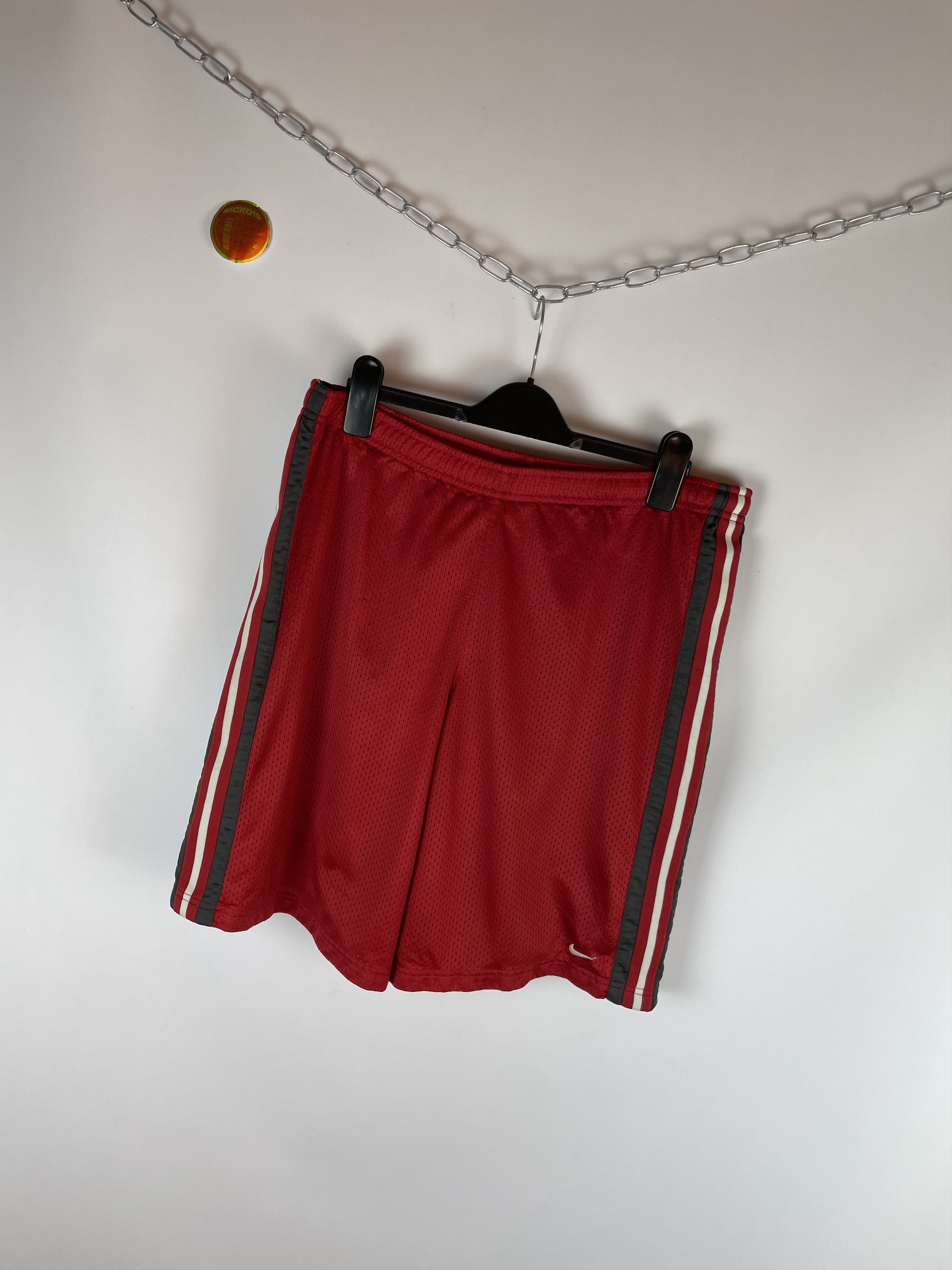 Nike Vintage 90’s Nike Shorts Size US 36 / EU 52 - 2 Thumbnail