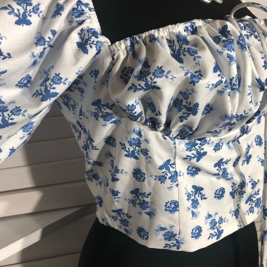Vintage Y2K boho Cropped Top Tie Trumpet Sleeves Floral Blue White M Size M / US 6-8 / IT 42-44 - 10 Thumbnail