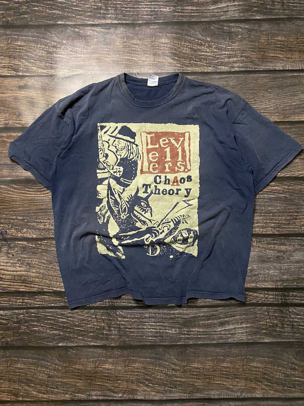 Band Tees × Gildan THE LEVELLERS VINTAGE T-SHIRT Size US XXL / EU 58 / 5 - 1 Thumbnail