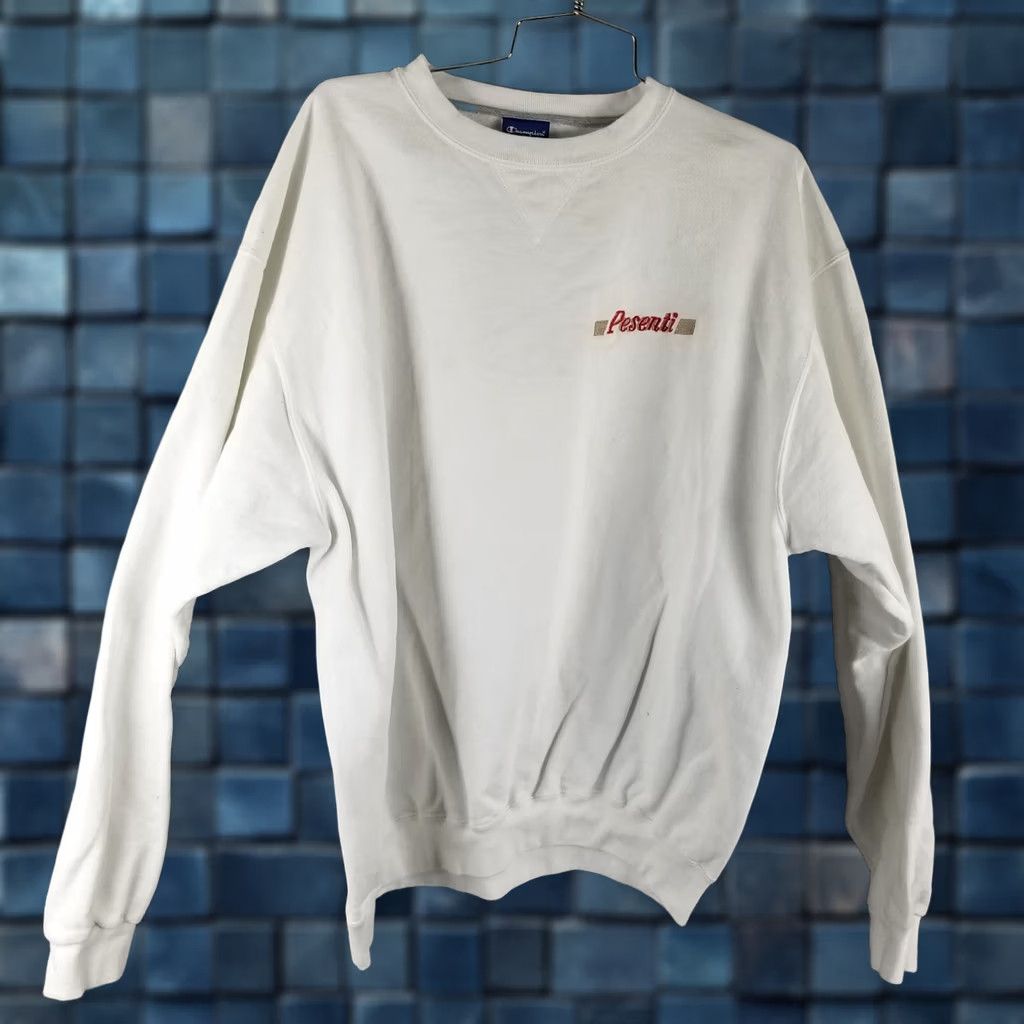 Champion Champion Sweatshirt XL White Vintage Crewneck Pullover Men 90s Classic All Seasons Reverse Weave Logo Embroidered Pullover Sweatshirt Size US XL / EU 56 / 4 - 1 Thumbnail
