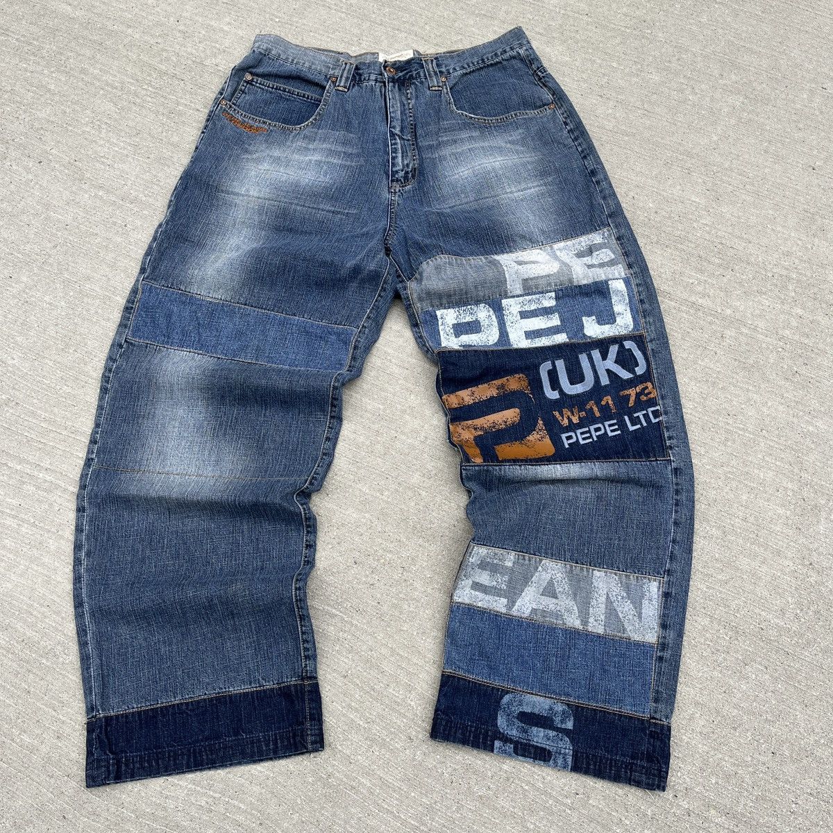 image of Baggy Pepe Jeans (Unisex) in Blue, Men's (Size 38)