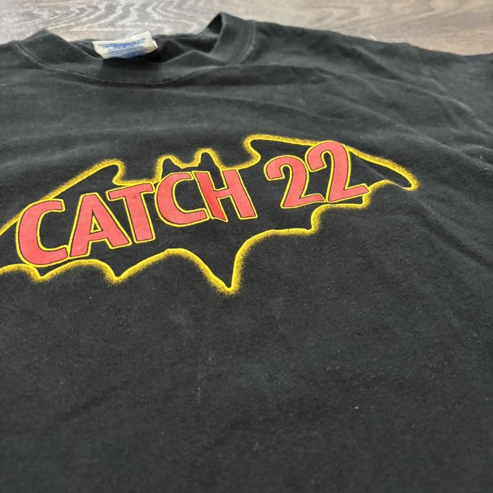 Fruit Of The Loom vintage catch 22 t shirt 00s S Size US S / EU 44-46 / 1 - 4 Thumbnail