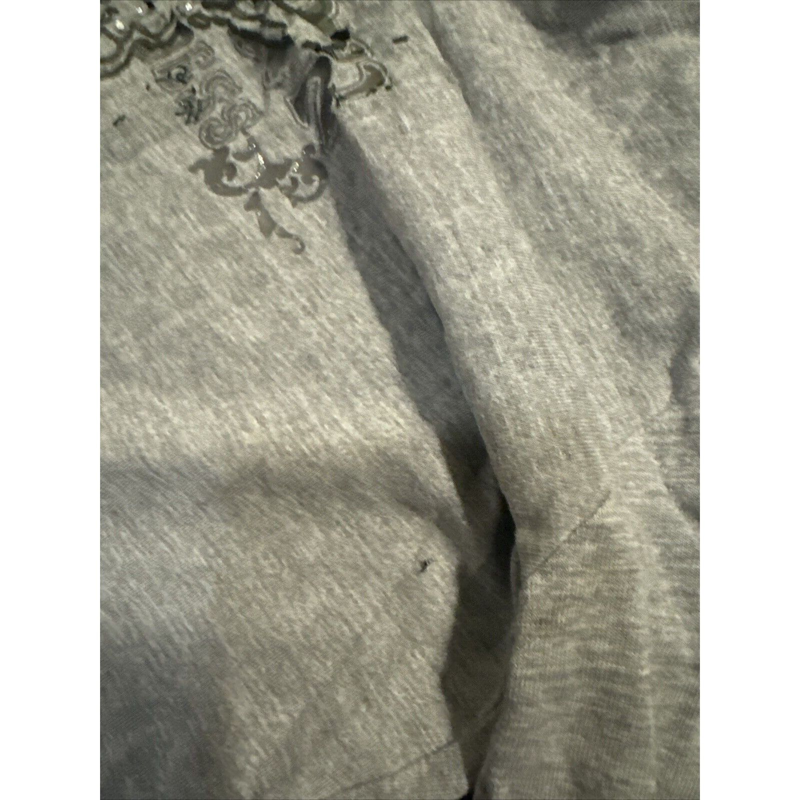Other Bossini small long sleeve tee Shirt Modern Huntress Graphic Size S / US 4 / IT 40 - 2 Thumbnail