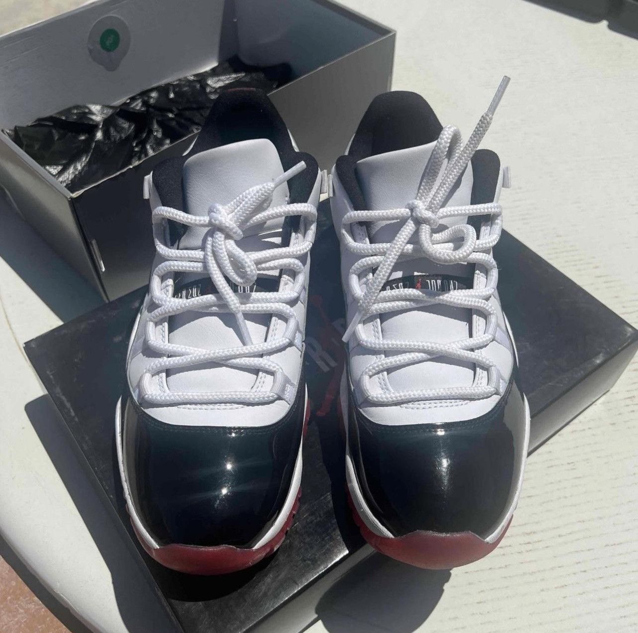 Jordan Brand Air Jordan 11 low concord bred Size US 11 / EU 44 - 7 Thumbnail