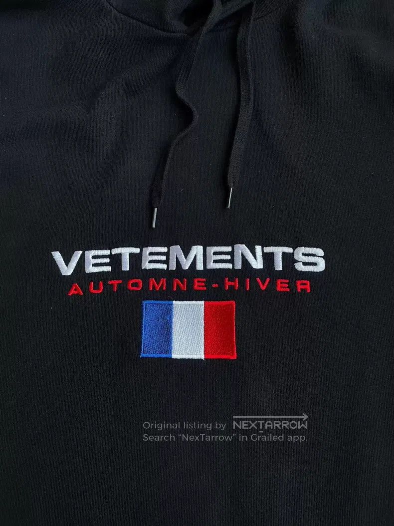 Vetements VETEMENTS French Flag Fake Two-Piece Hooded Sweatshirt Size US S / EU 44-46 / 1 - 3 Thumbnail