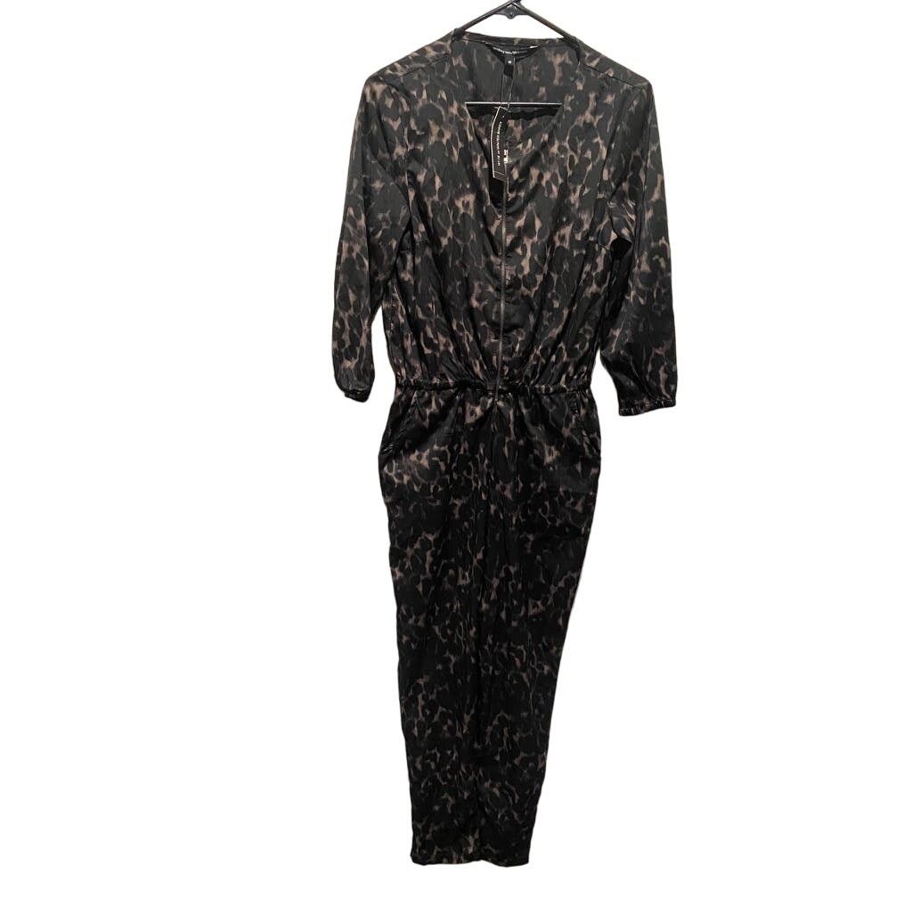 Designer W118 by Walter Baker Leopard Jumpsuit Black M Size 28" / US 6 / IT 42 - 2 Thumbnail