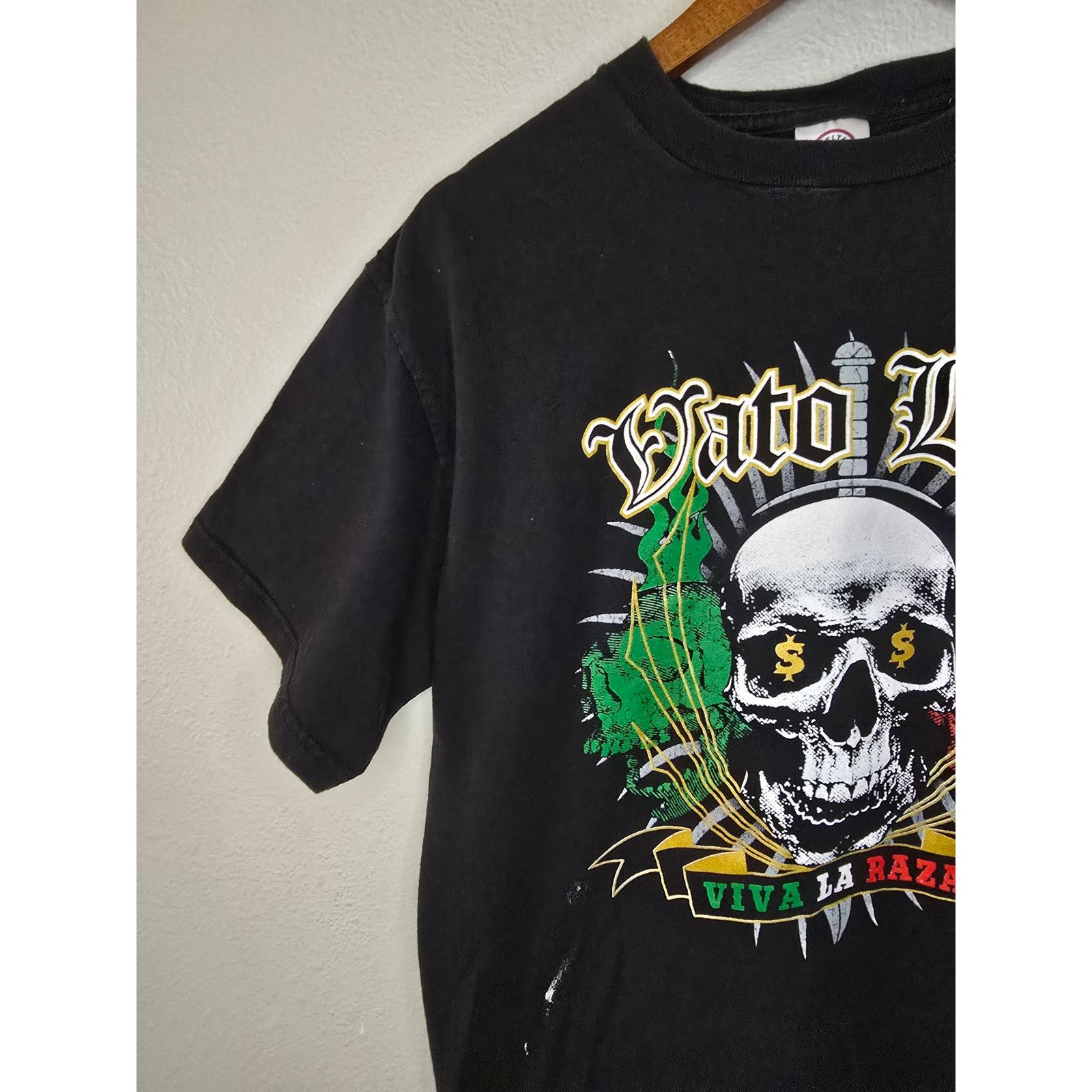 Other Y2k Mexican Skull Viva La Raza Vato Locos Men L Black Tee Size US L / EU 52-54 / 3 - 4 Thumbnail
