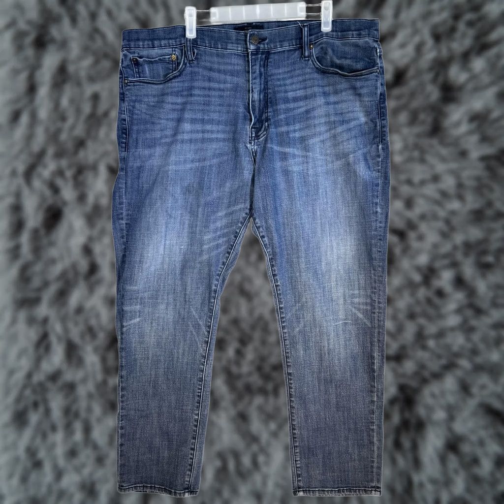 Lucky Brand Lucky Brand Jeans Mens 40x30 Blue 410 Athletic Slim Whiskered Medium Wash Denim Shirt? Size US 40 / EU 56 - 1 Thumbnail