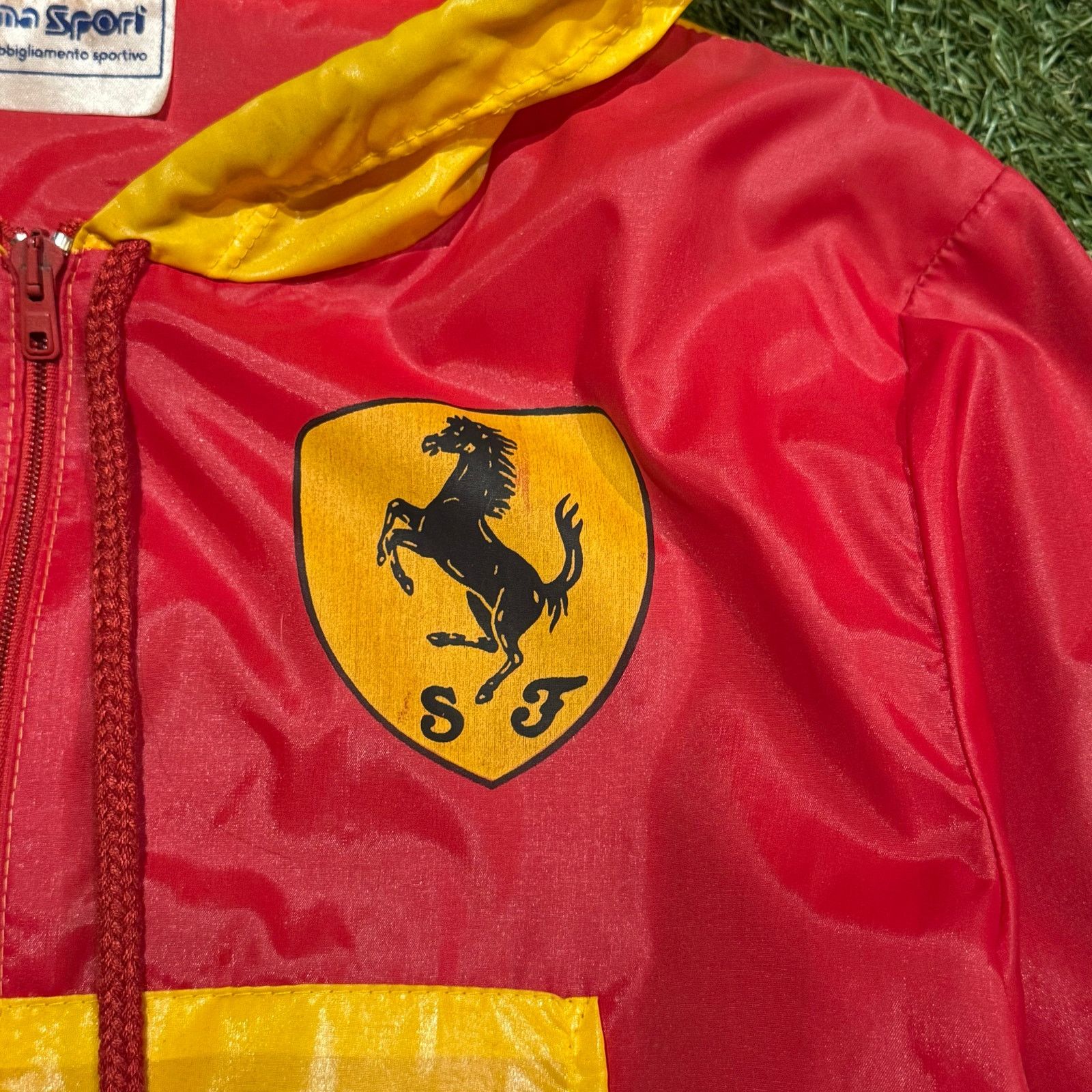 Ferrari 1970s Team Ferrari F1 Racing Windbreaker Size US M / EU 48-50 / 2 - 2 Thumbnail