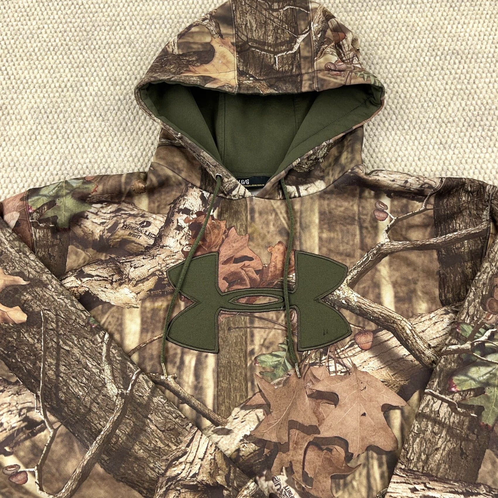Under Armour Under Armour Hoodie Men Large Camo Mossy Oak Break Up Regular Fit Pullover Hooded Sweatshirt Brown Polyester Logo Size US XL / EU 56 / 4 - 2 Thumbnail