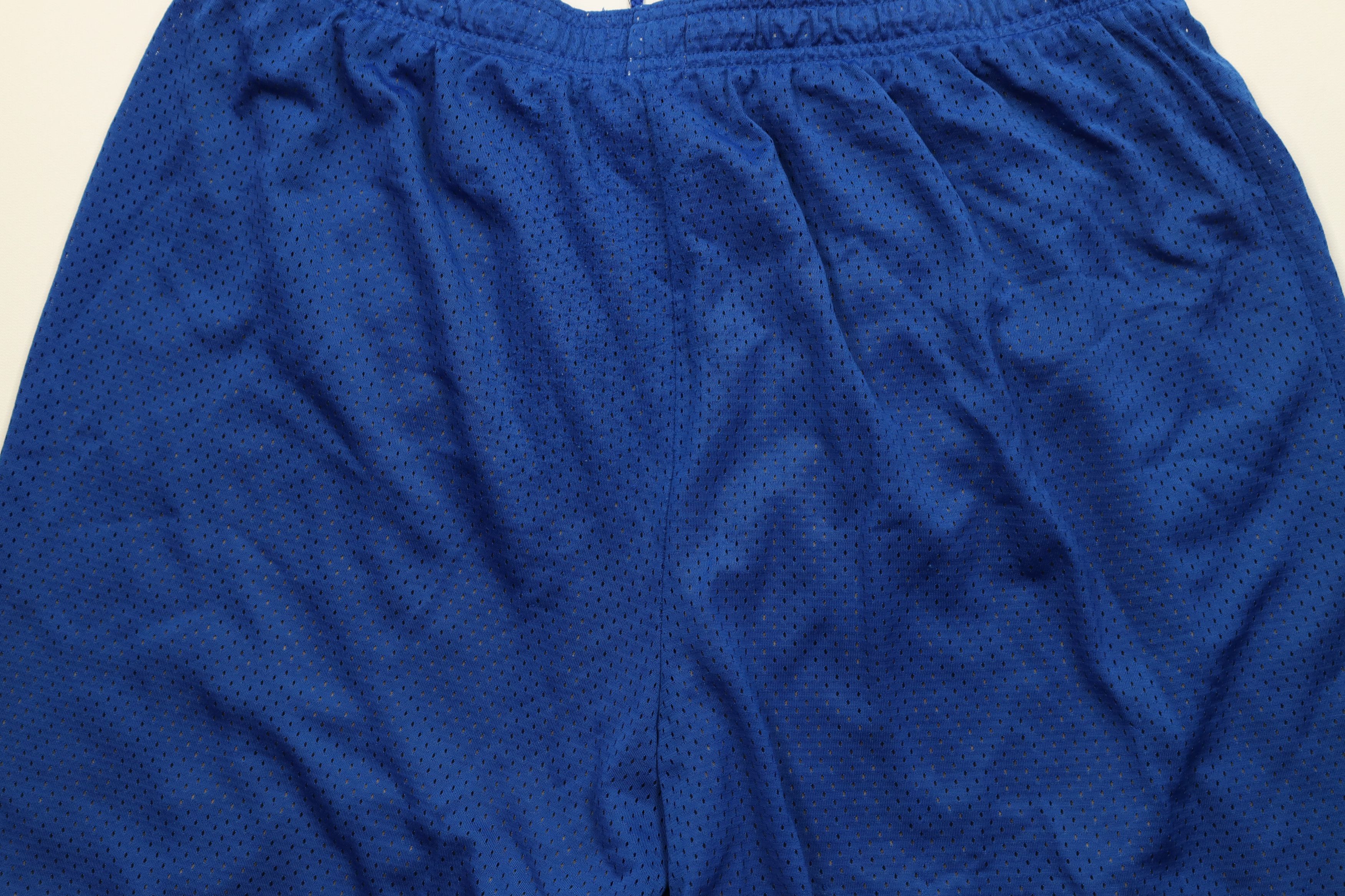 Vintage Vintage 90s Y2K Streetwear Lined Mesh Shorts Royal Blue Size US 36 / EU 52 - 11 Thumbnail