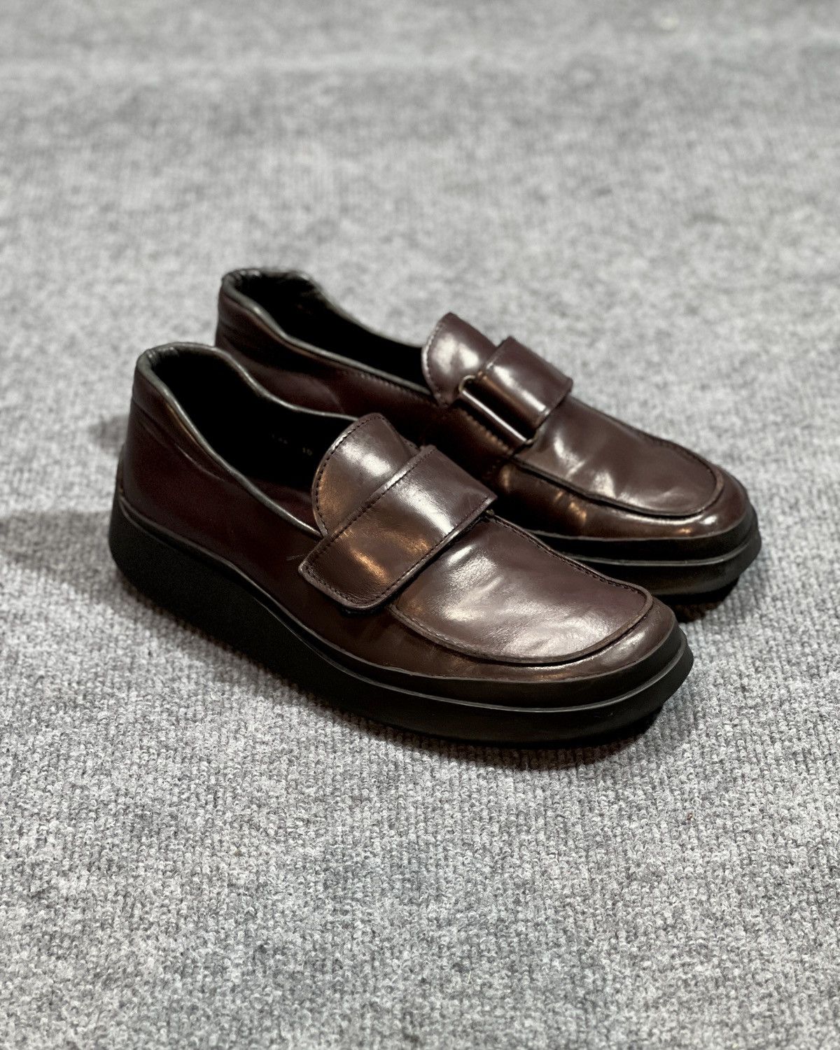 Prada PD Round Toe Leather Loafer Size US 10.5 / EU 43-44 - 2 Thumbnail