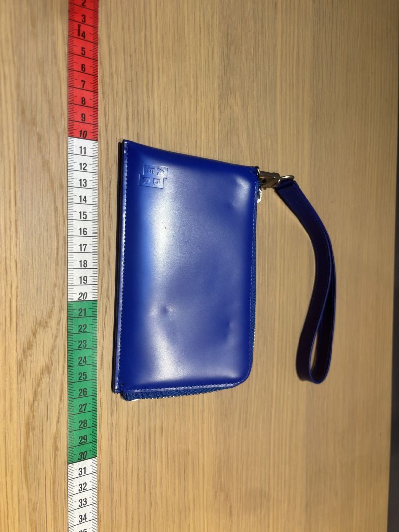 小物 ADERERROR 01 TRS Tag Wallet Ader Error 01 TRS Tag Wallet / Sig; BL 02 Wristlet - Blue