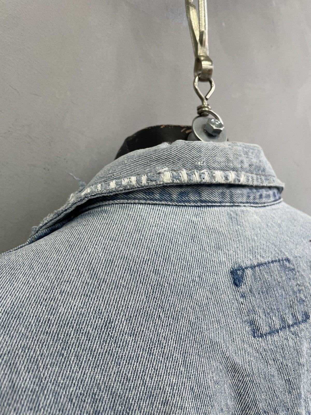 Lee Lee blue denim raiders jacket classic trucker jacjet faded Size US L / EU 52-54 / 3 - 13 Thumbnail