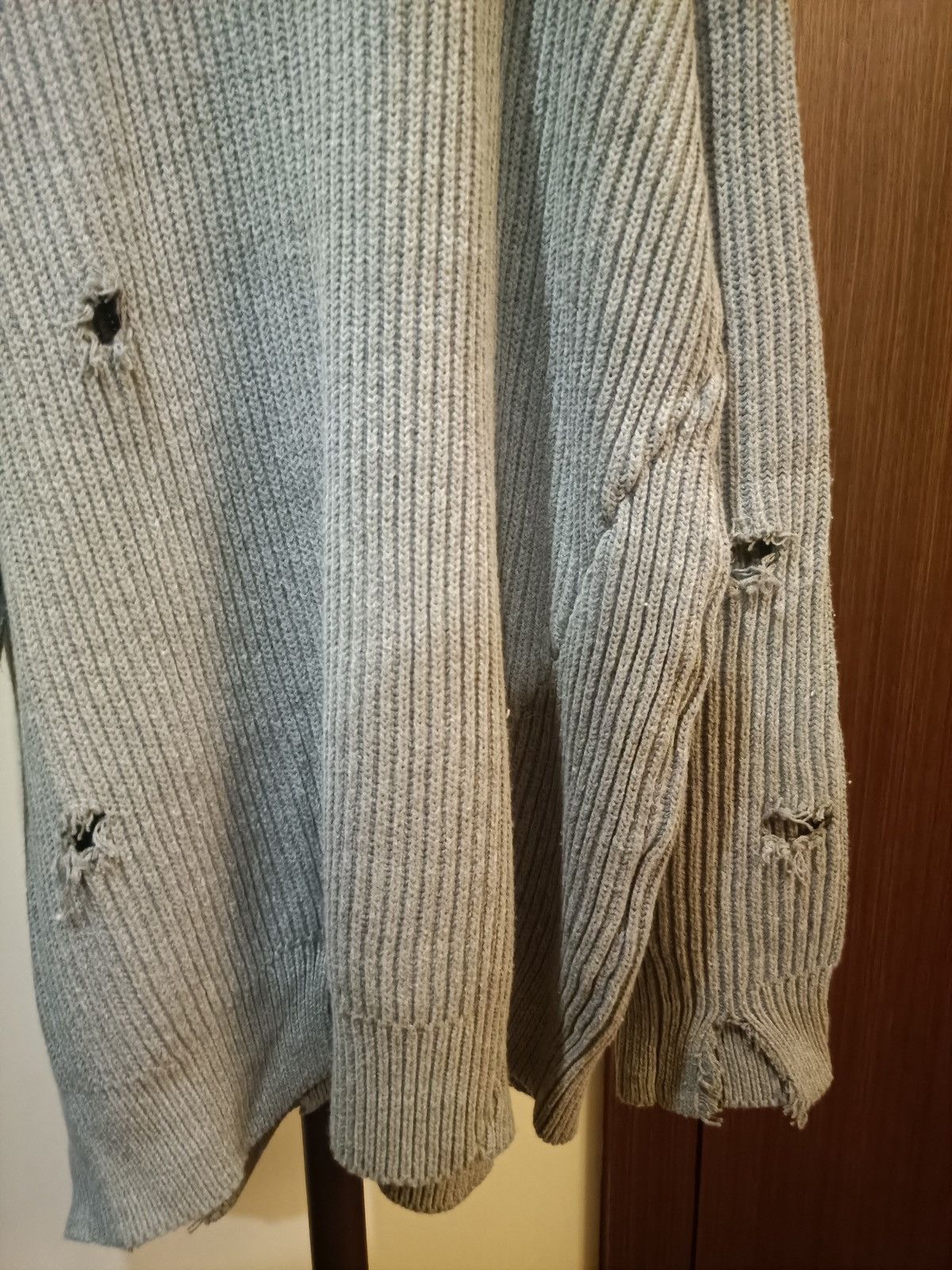 Hed Mayner Hed Mayner Oversized distressed turtleneck knit sweater Size US M / EU 48-50 / 2 - 6 Thumbnail