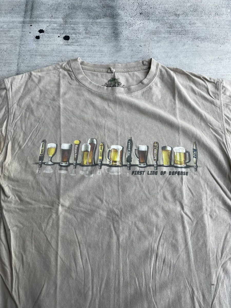Vintage Vintage “First Line of Defense” Beer Graphic Tee Size US L / EU 52-54 / 3 - 2 Thumbnail