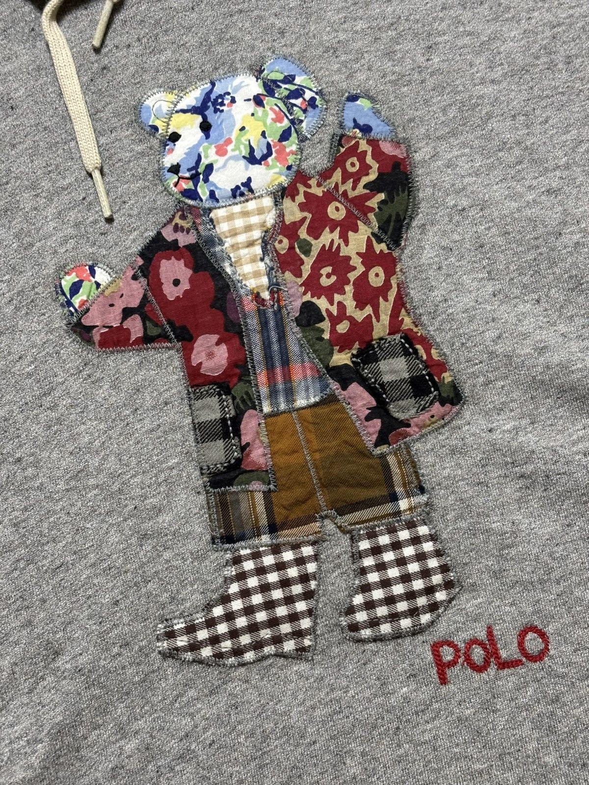 Polo Ralph Lauren 2000’s Polo Ralph Lauren - Patchwork Polo Bear Hoodie Size XL / US 12-14 / IT 48-50 - 3 Thumbnail