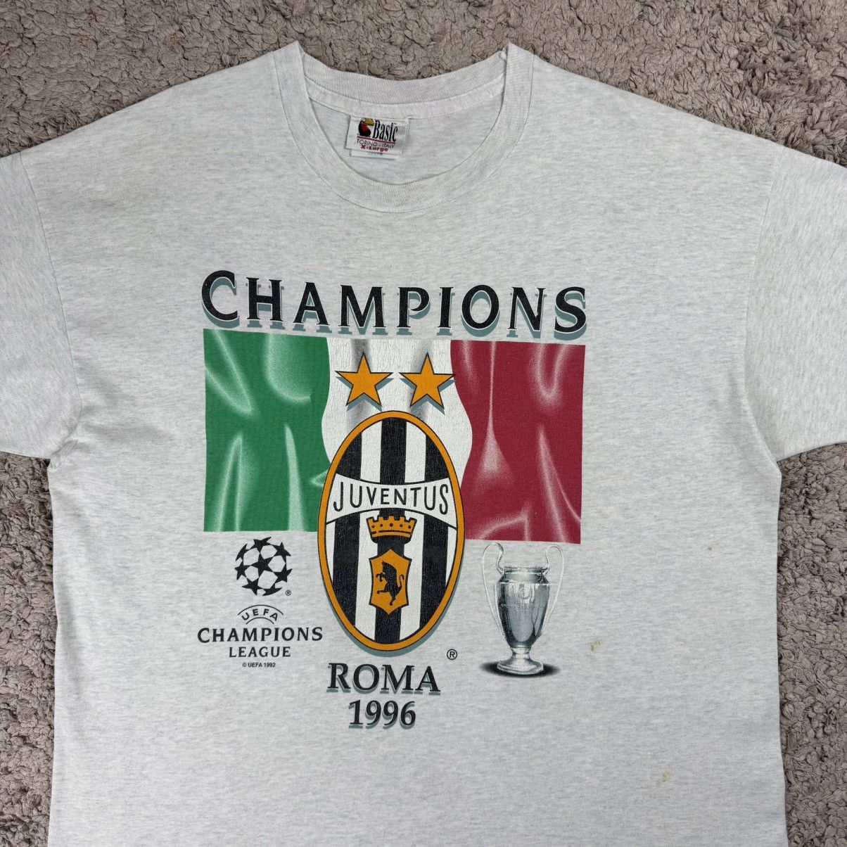 Vintage Vintage Juventus 1996 Champions UEFA League T-shirt Size US XL / EU 56 / 4 - 5 Thumbnail