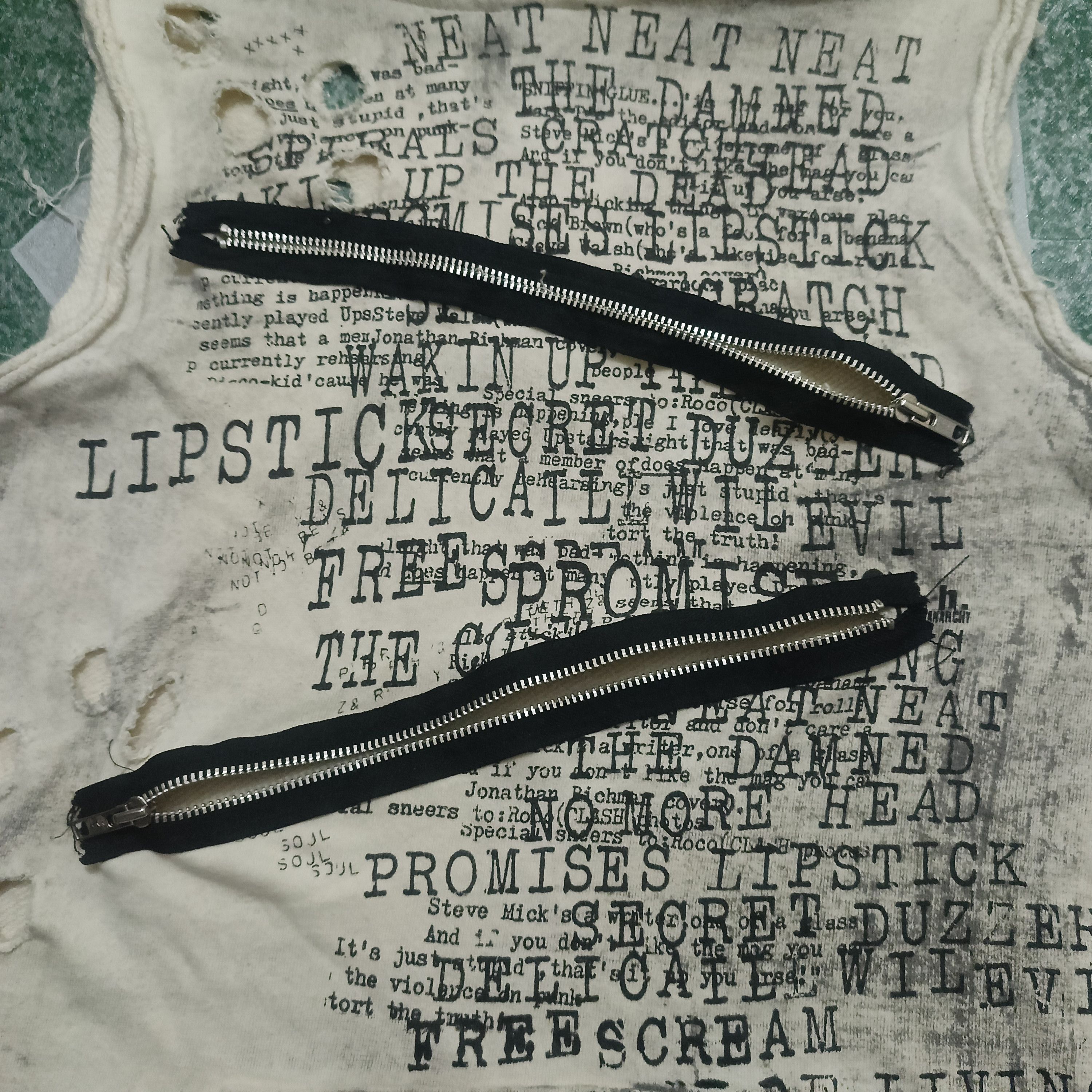 14th Addiction H. Anarchy Hoodie Sleeveless Rock Punk Style Size US M / EU 48-50 / 2 - 4 Thumbnail