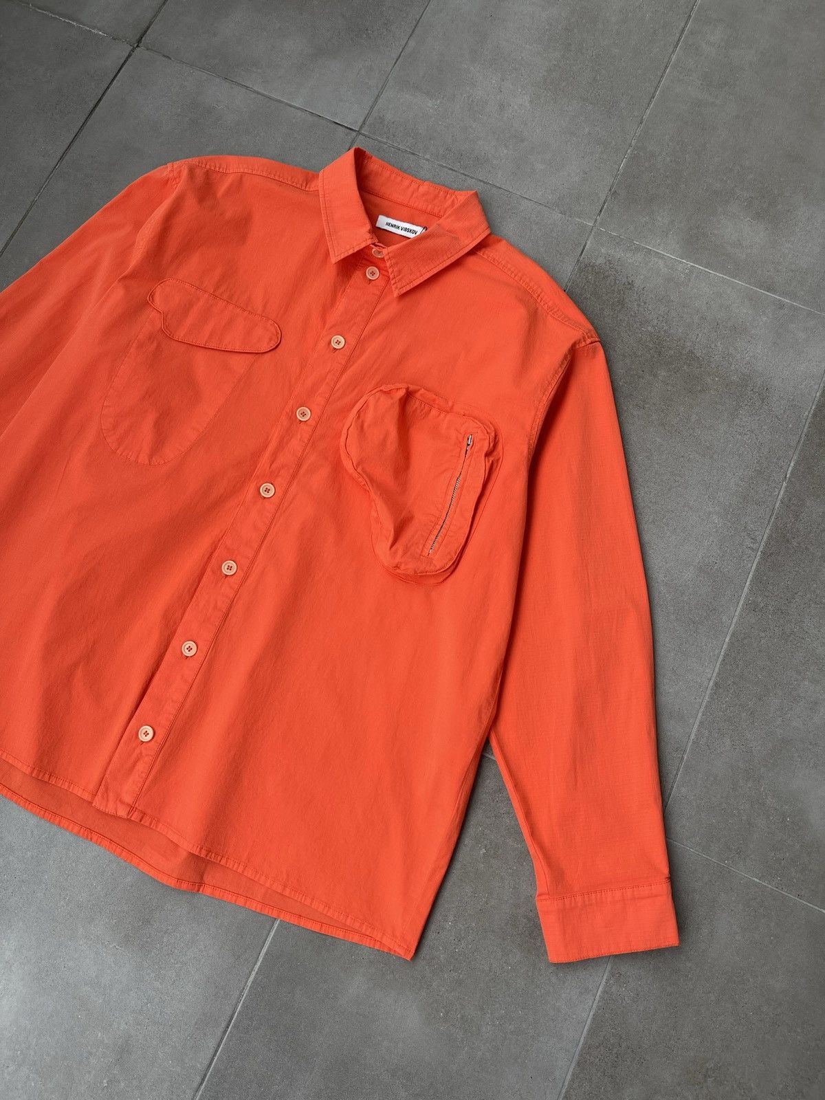 Henrik Vibskov !DS! SS23 Henrik Vibskov Flame Orange Cargo Shirt Size US XL / EU 56 / 4 - 13 Thumbnail