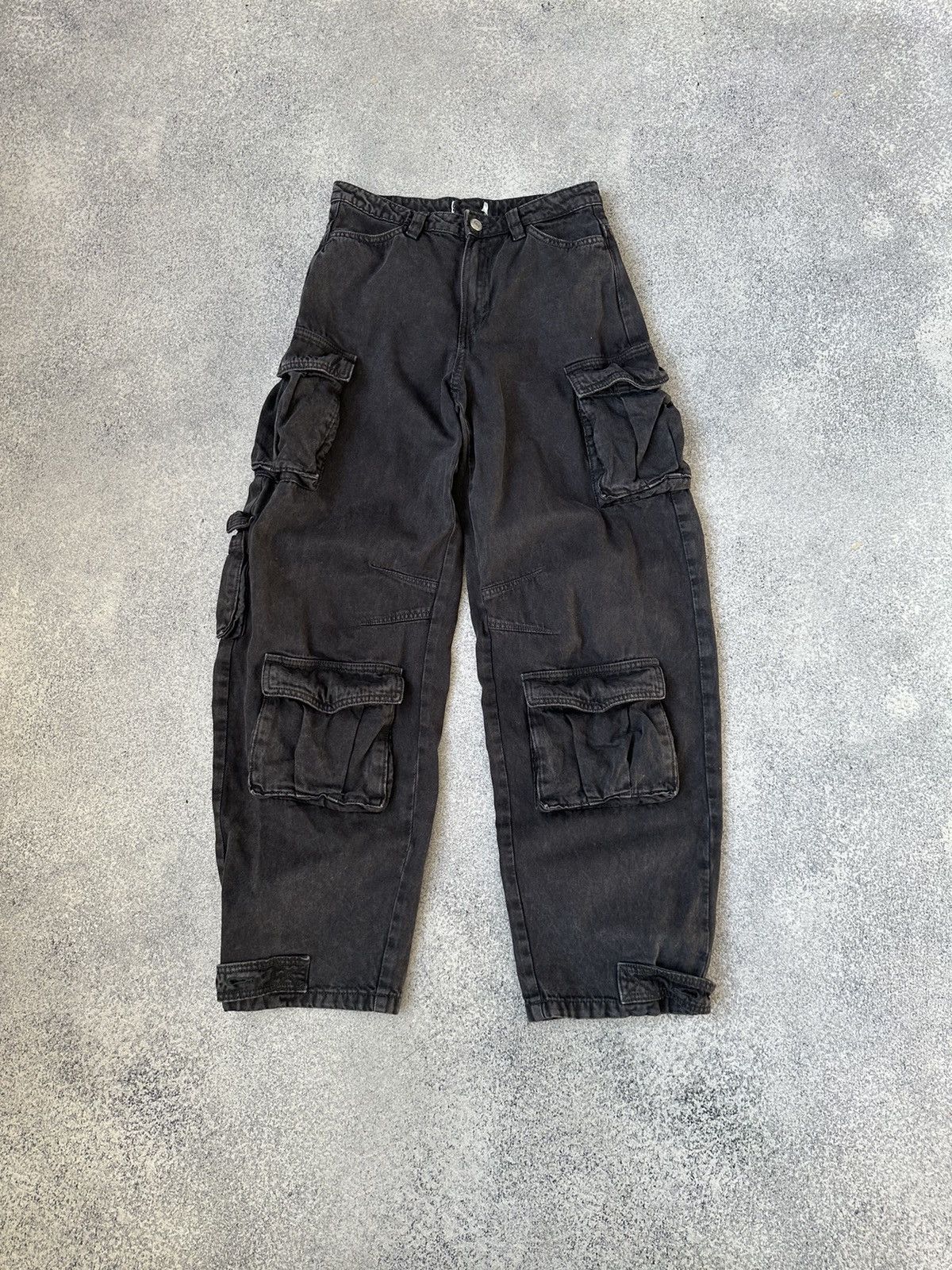 image of Vintage Junya Watanabe Style Japanese Baggy Cargo Jeans in Dark Gray, Women's (Size 30)